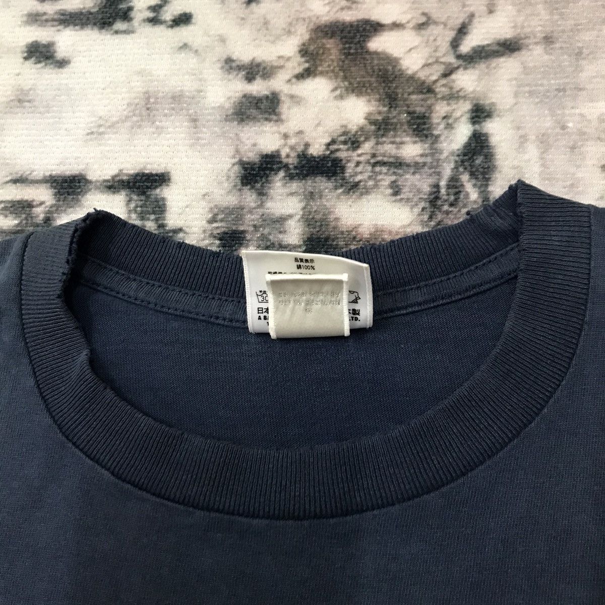 Bape NYC Logo Tee Size US L / EU 52-54 / 3 - 7 Thumbnail