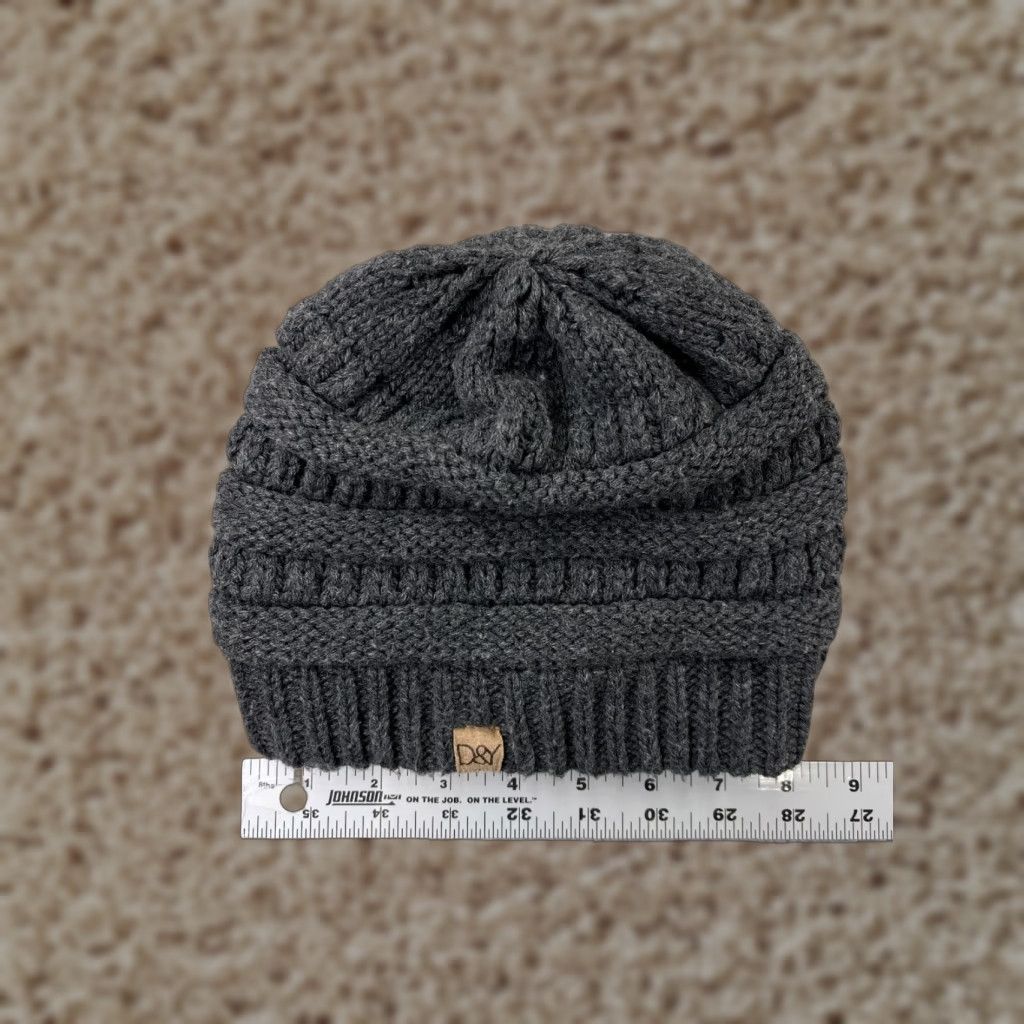 Vintage David and Young Beanie One Size Womens Gray Acrylic Polyester Lined Hat/Cap Size ONE SIZE - 1 Thumbnail