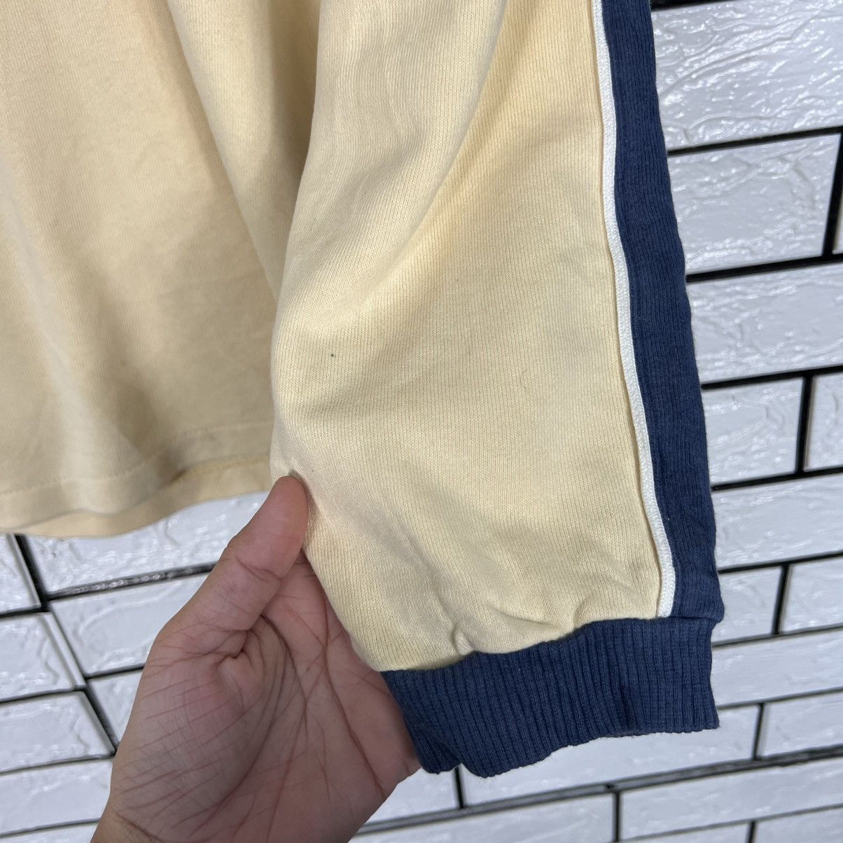 Gotcha Vintage GOTCHA Embroidered Small Logo Sweater #4194-C190 Size US M / EU 48-50 / 2 - 8 Thumbnail