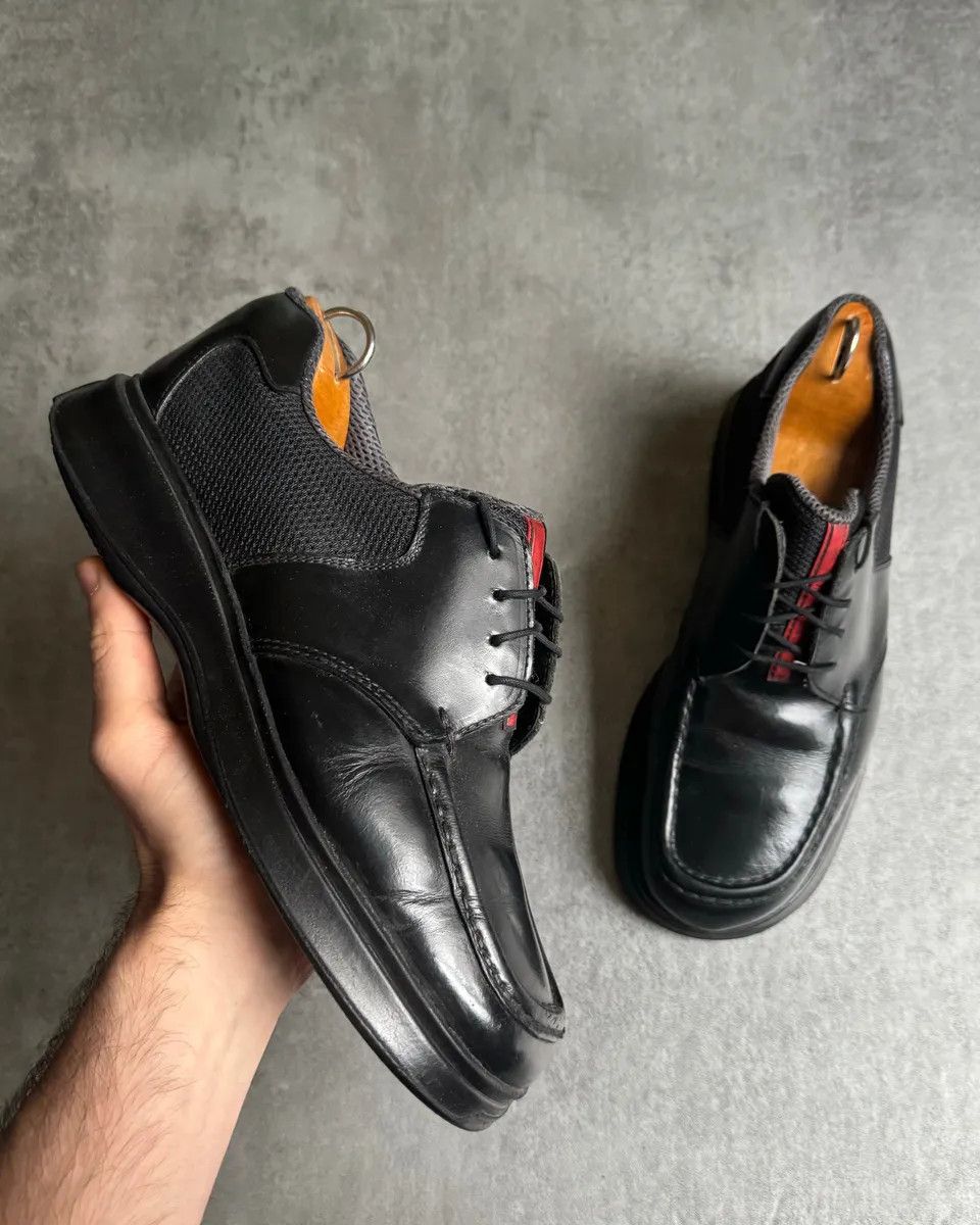 Prada AW2000 Prada Cozy Black Mesh Leather Derby Shoes Size US 7 / EU 40 - 1 Thumbnail