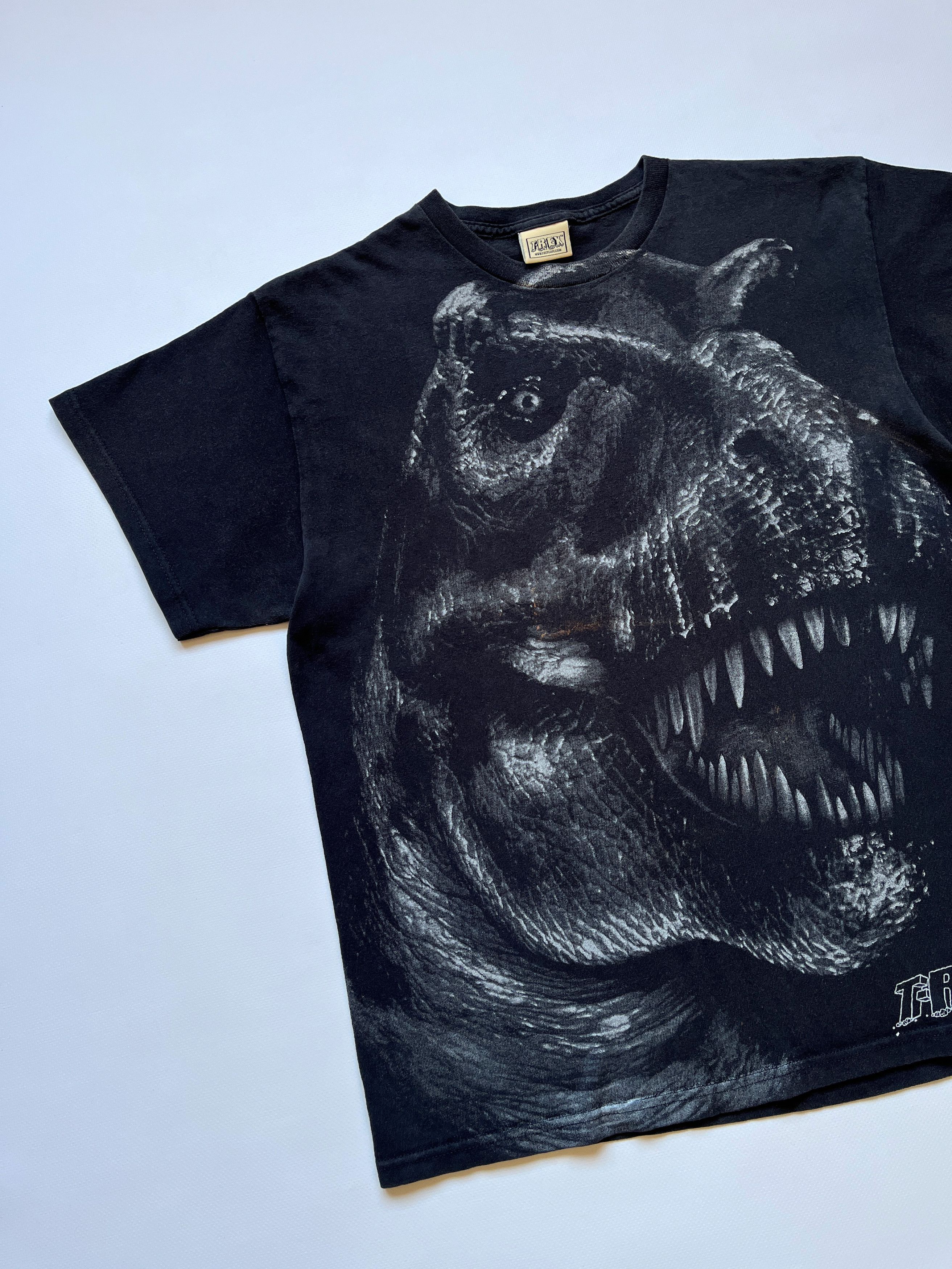Vintage Vintage T-Rex All Over Graphic Print T-Shirt Size US L / EU 52-54 / 3 - 3 Thumbnail