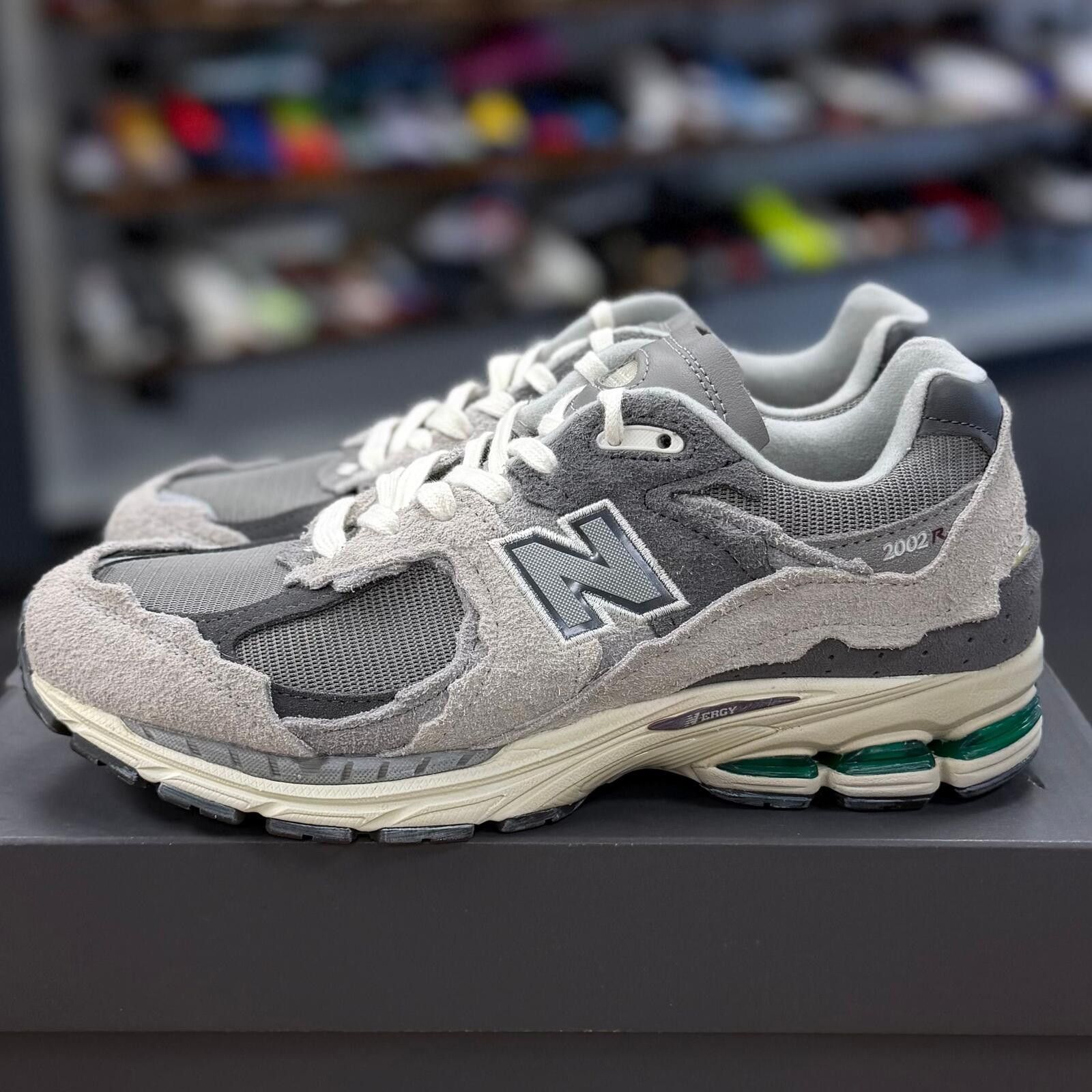 New Balance New Balance 2002R Protection Pack Rain Cloud - Preowned Size US 8.5 / IT 38.5 - 3 Thumbnail