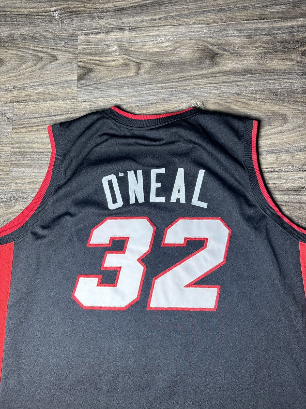NBA Men's Miami Heat Shaquille O'Neal Mitchell Authentic Jersey Size US XL / EU 56 / 4 - 5 Thumbnail