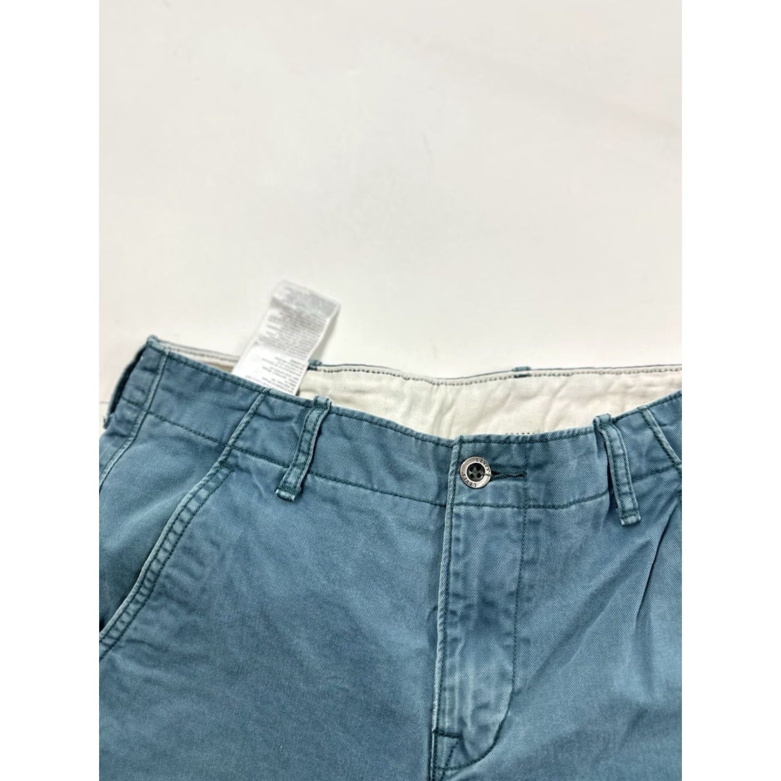 Levi's VINTAGE Levi’s Pants Men 29x32 Blue Flap Pockets Khakis Straight Adult Men Size US 29 - 4 Thumbnail
