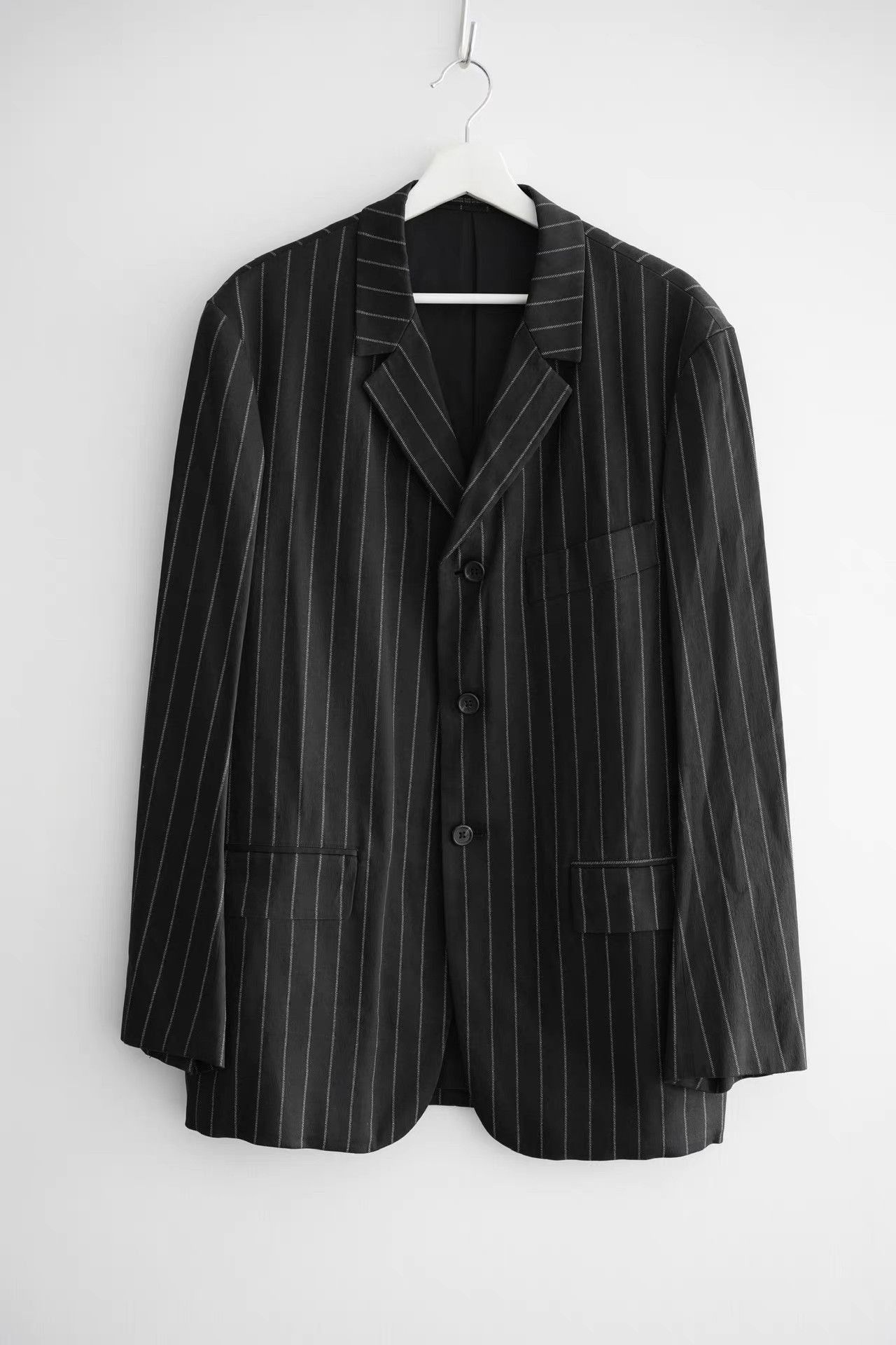 Yohji Yamamoto Black Pinstripe Long Sleeve Blazer Size US S / EU 44-46 / 1 - 1 Thumbnail