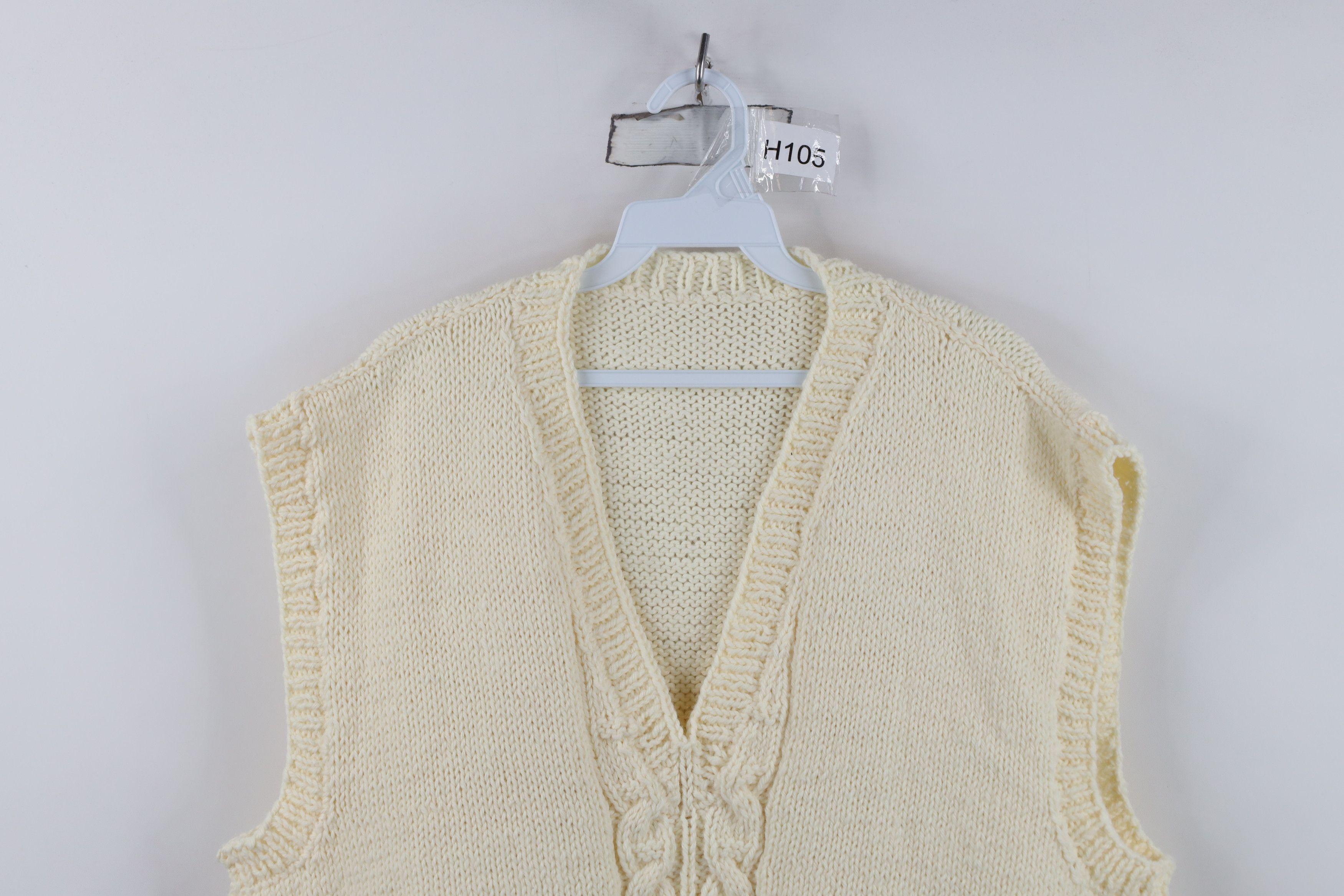 Vintage Vintage 60s 70s Dapper Cable Knit Sweater Vest Cream USA Size US XXL / EU 58 / 5 - 2 Thumbnail