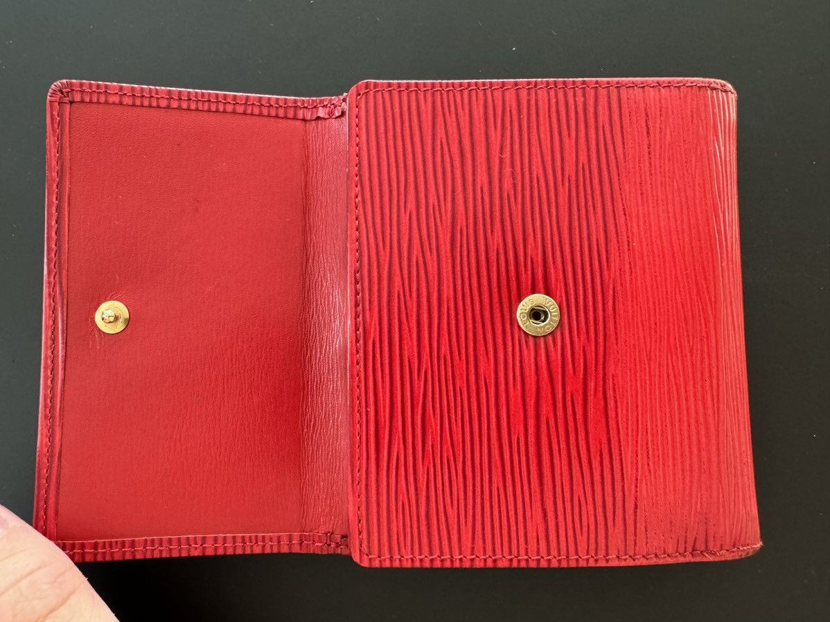 Louis Vuitton Louis Vuitton Elise Epi Leather Compact Trifold wallet Size ONE SIZE - 7 Thumbnail