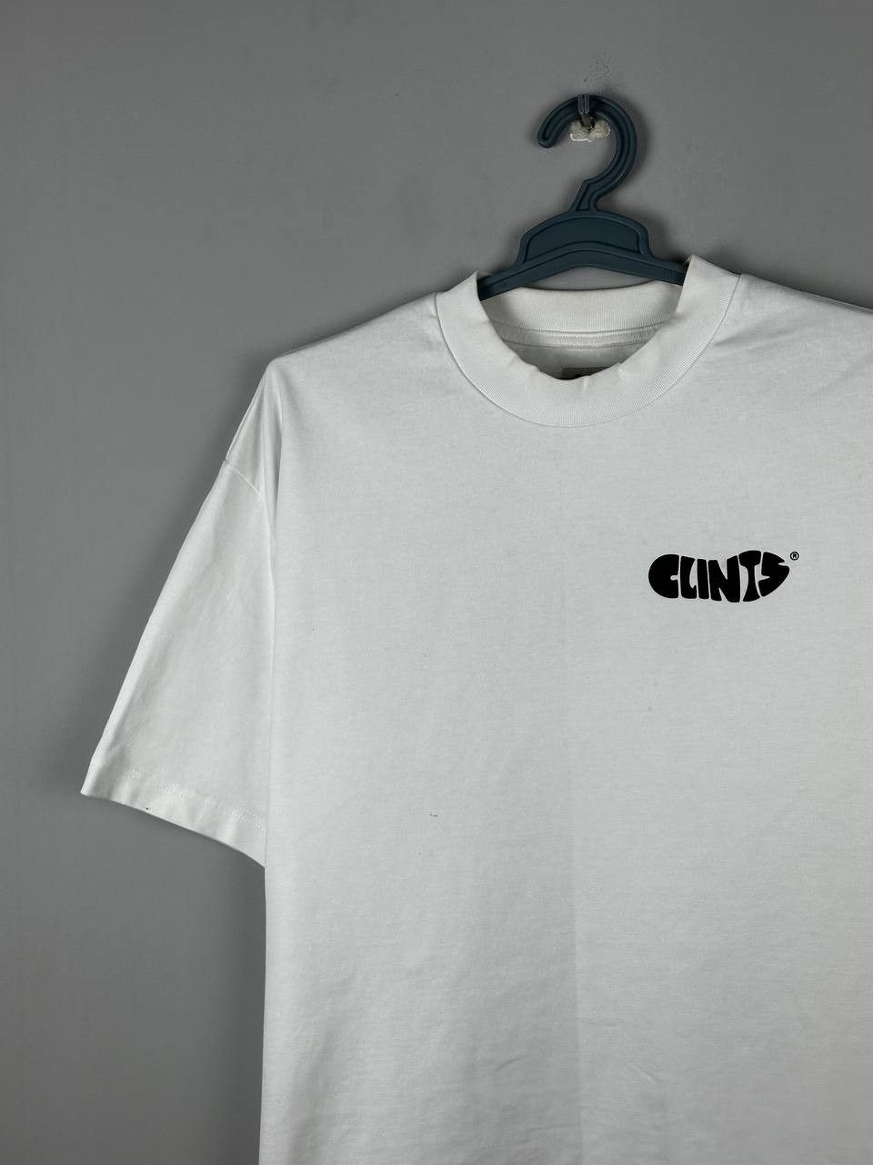 Clints Clints Co White Big Logo Streetwear T Shirt Size US XL / EU 56 / 4 - 4 Thumbnail
