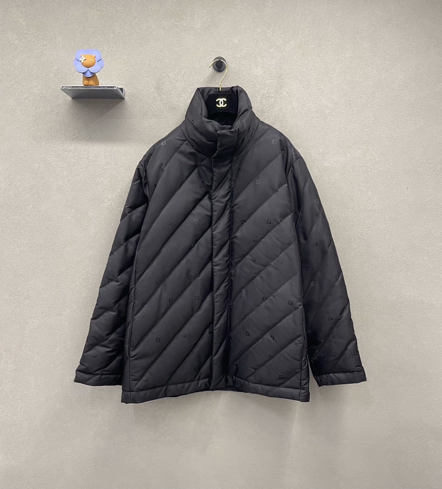 Fendi Fendi Black Down Jacket Size 52 Size US L / EU 52-54 / 3 - 1 Thumbnail