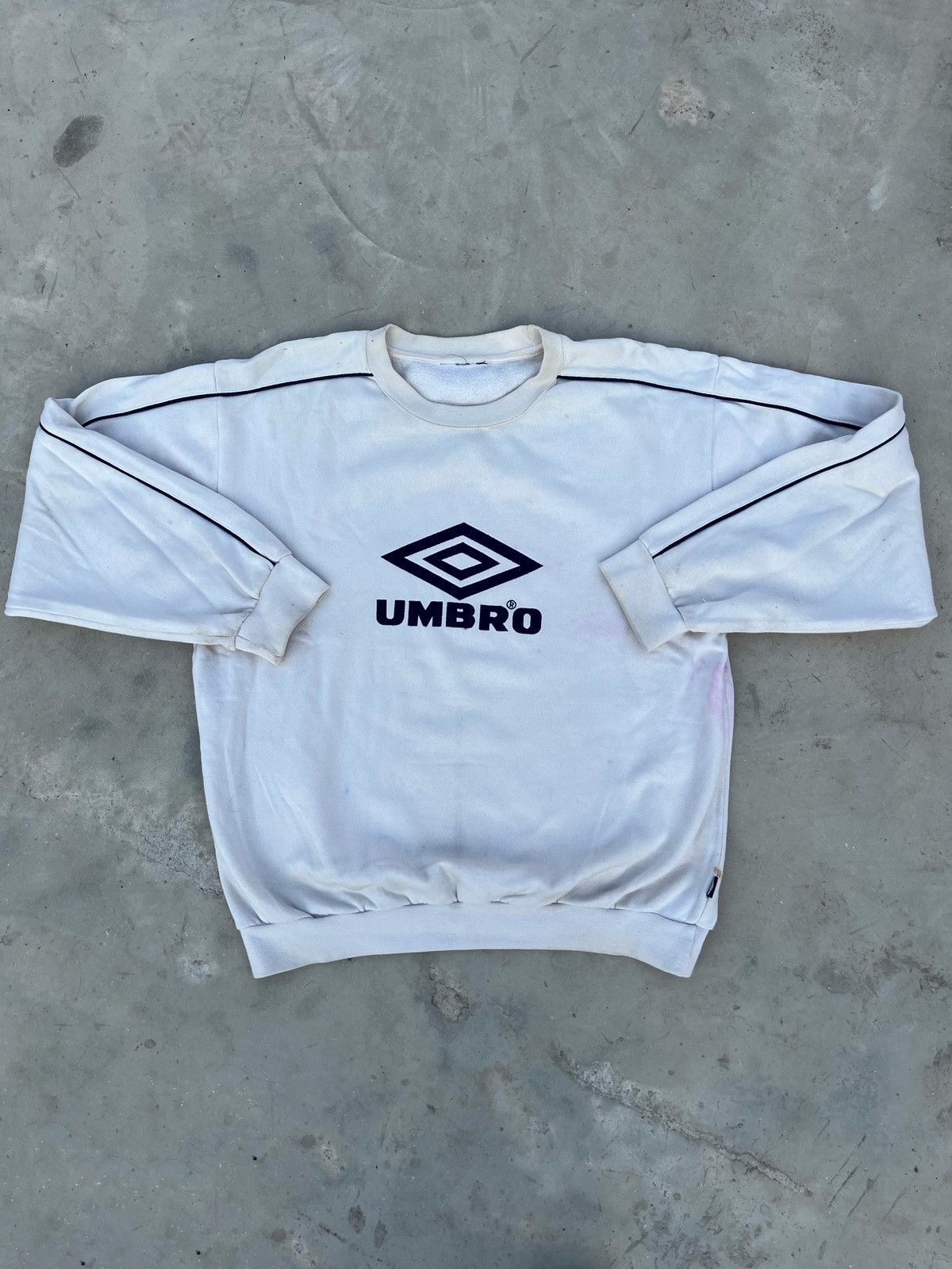 Umbro × Vintage Vintage Umbro Sweatshirt Big Logo Size US M / EU 48-50 / 2 - 1 Thumbnail