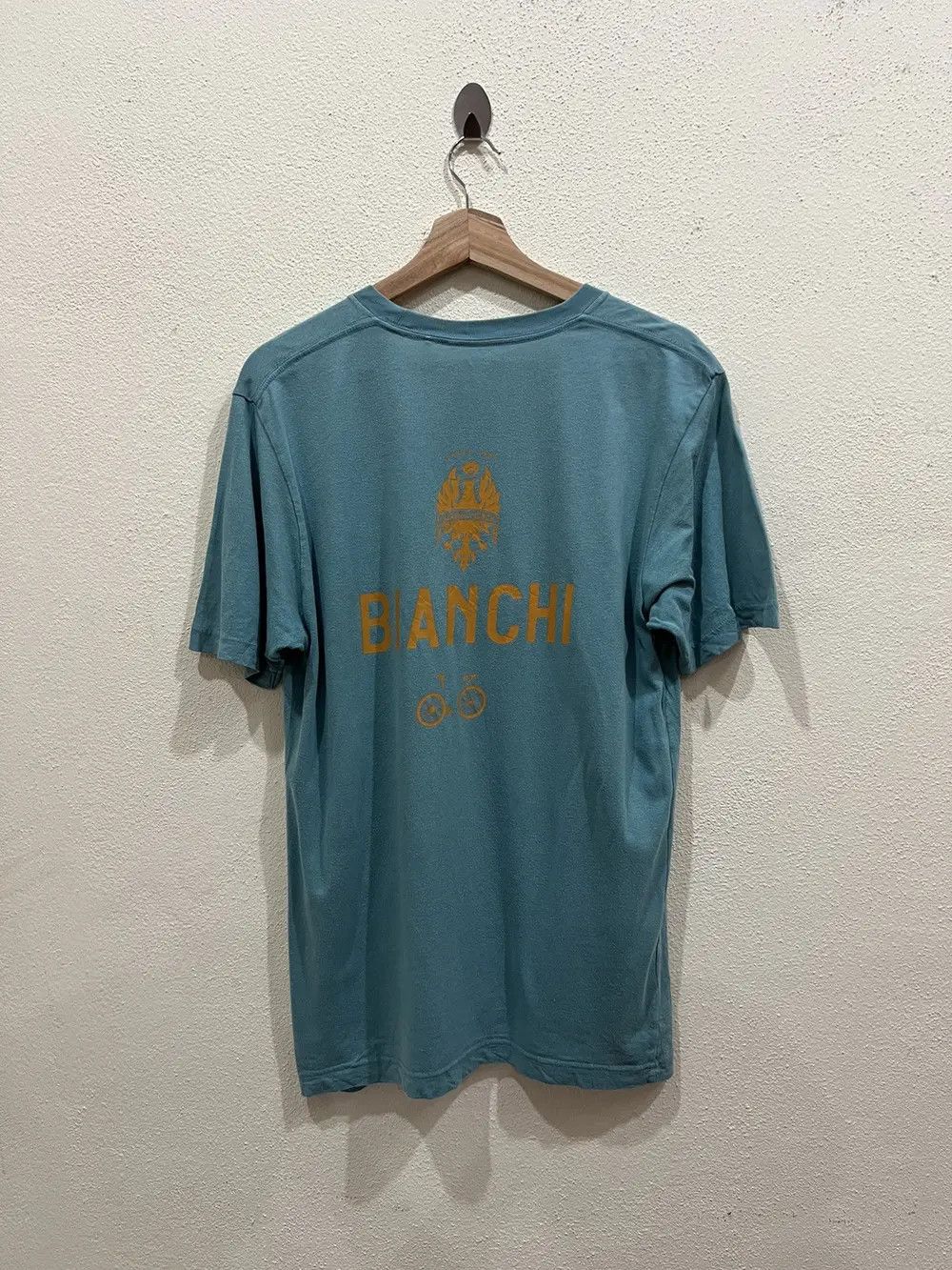 Sports Specialties × Uniqlo Bianchi Bicycle Uniqlo Shirt 👕 Size US M / EU 48-50 / 2 - 6 Thumbnail