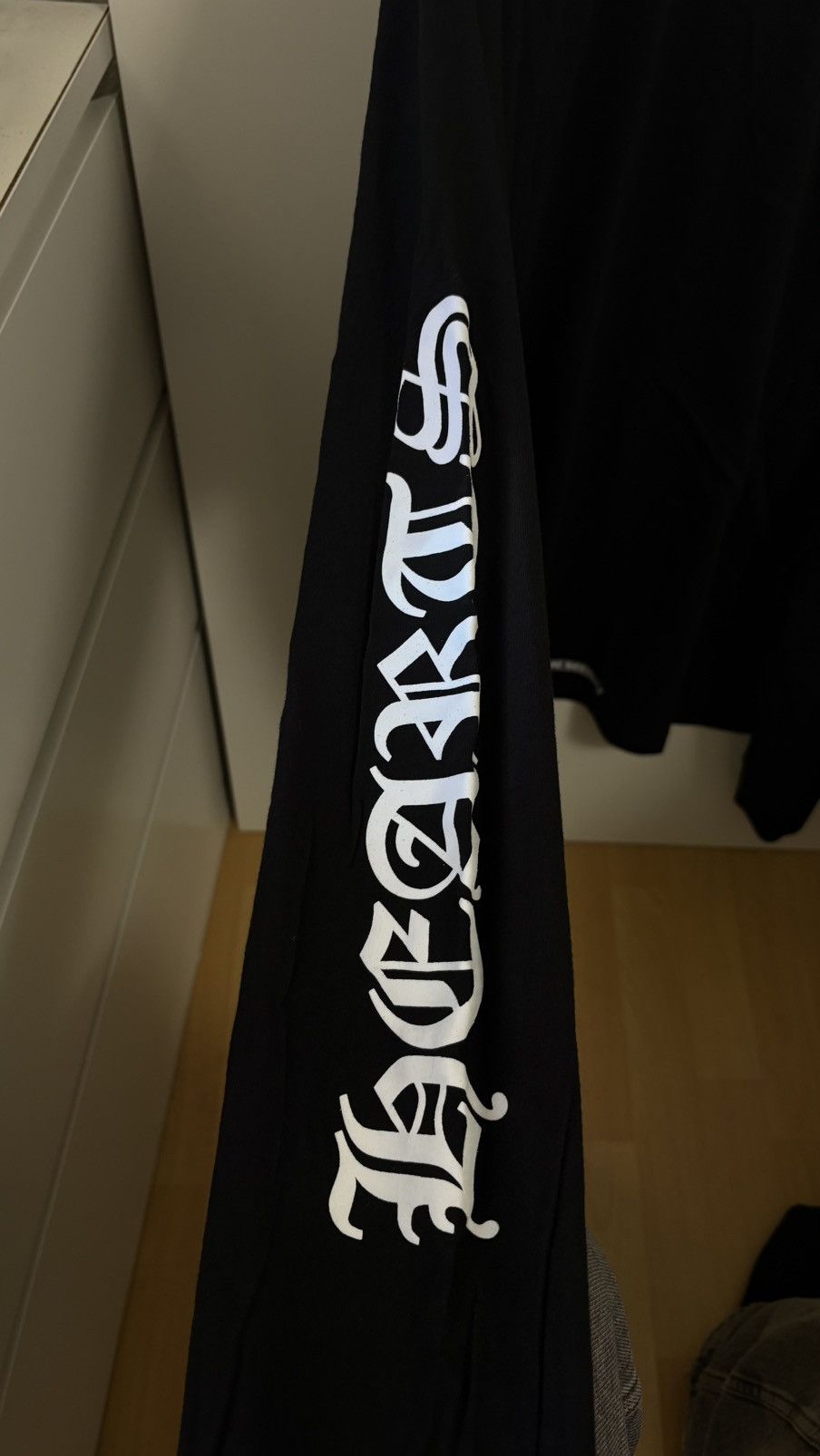 Chrome Hearts Chrome Hearts Long Sleeve Pocket Tee Black XL – Neck Logo Size US XL / EU 56 / 4 - 5 Thumbnail