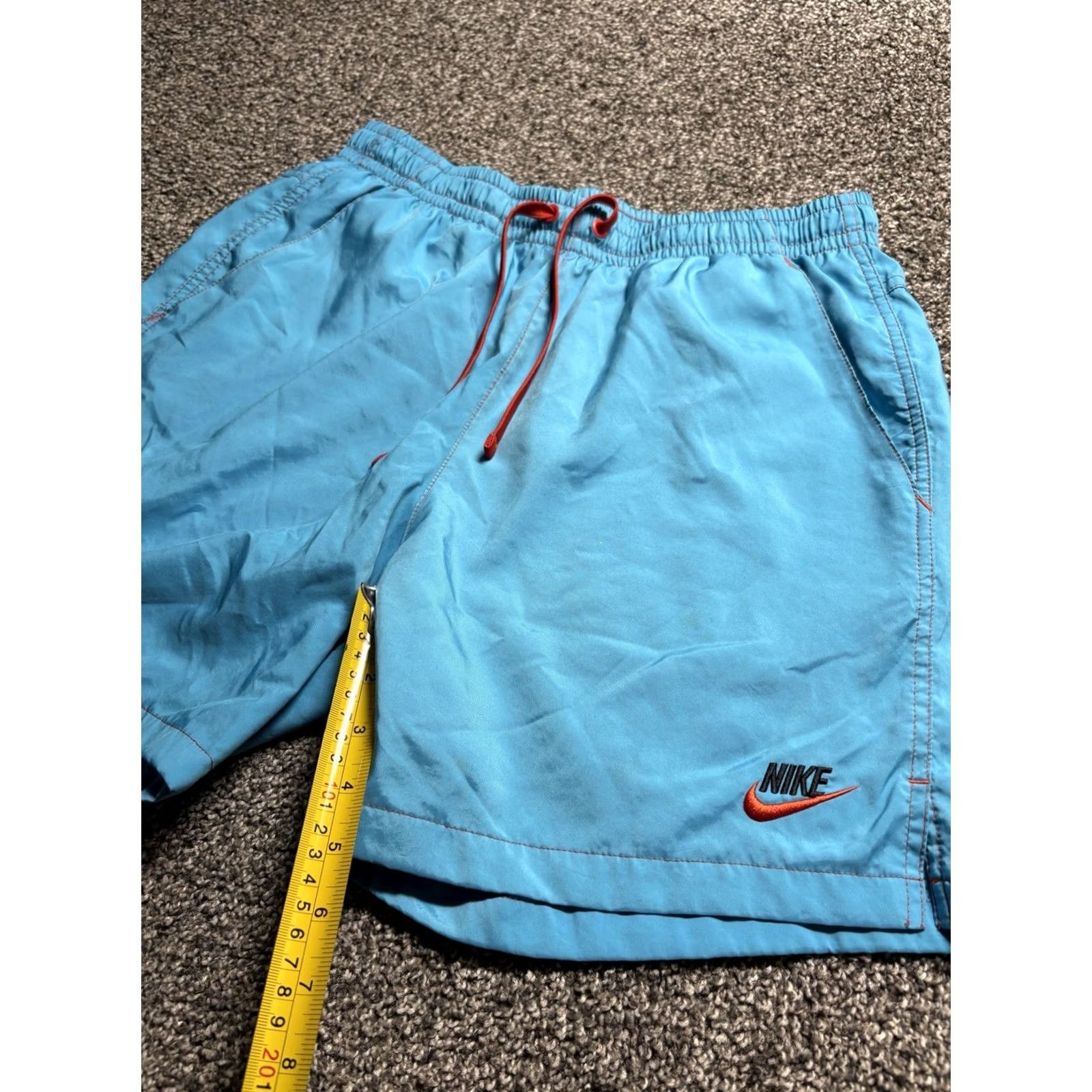 Nike Nike Woven Flow Shorts Mens Medium Blue Contrast Red Trim AR2382-447 Size US 31 - 6 Thumbnail