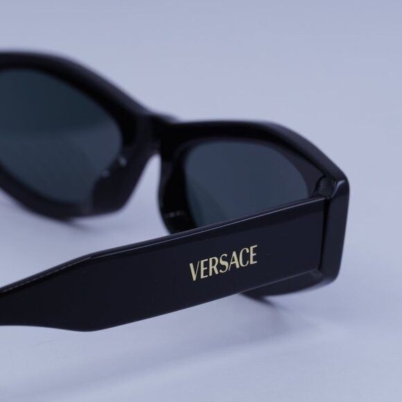Versace Versace VE4487 GB1/87 Sunglasses Black Rectangle Frame Size ONE SIZE - 6 Thumbnail
