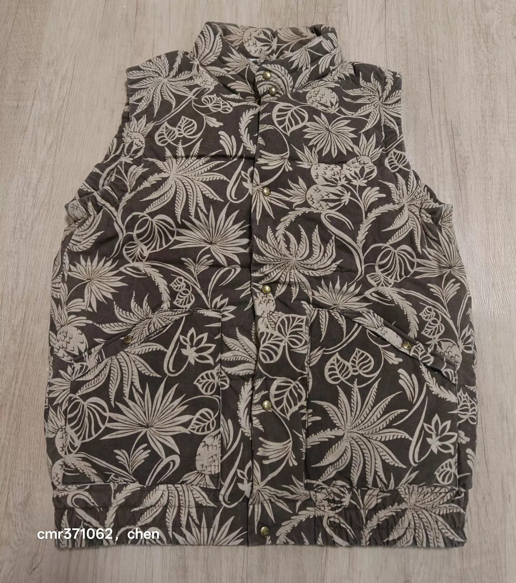 Visvim visvim 15ss insulator down vest n.d. pineapple mud 2 95% new Size US M / EU 48-50 / 2 - 1 Thumbnail