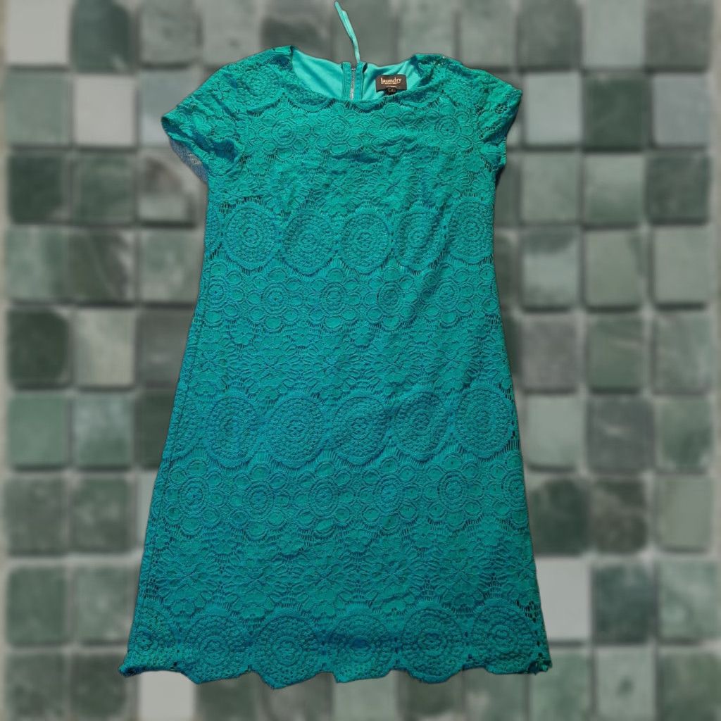 Vintage Laundry by Design Blue Dress Womens Size 2 Short Sleeve Lace Cocktail Dress Knee Length Size 26" / US 2 / IT 38 - 1 Thumbnail