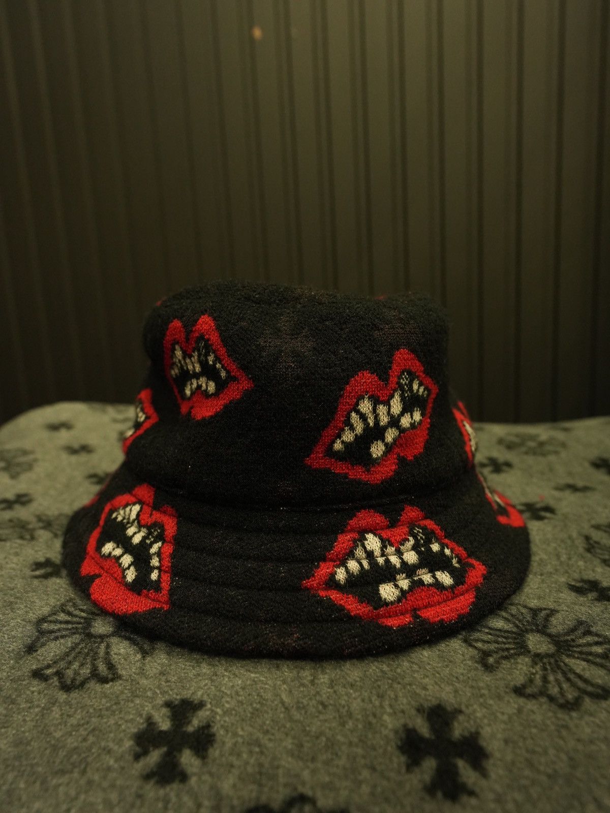 Chrome Hearts × Matty Boy Chrome Hearts Matty Boy Chomper Cashmere Bucket Hat Size ONE SIZE - 6 Thumbnail