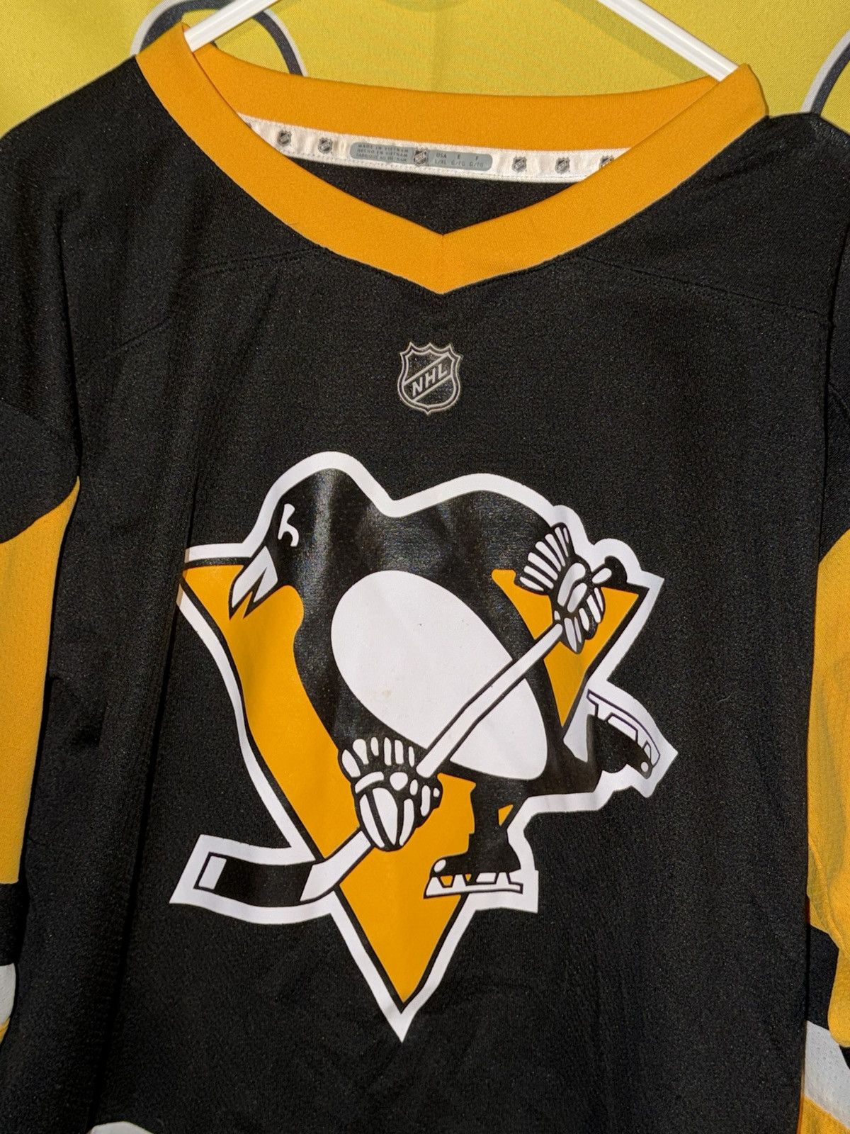 NHL NHL Hockey Pittsburgh Penguins Evgeni Malkin Jersey Youth Size US L / EU 52-54 / 3 - 3 Thumbnail