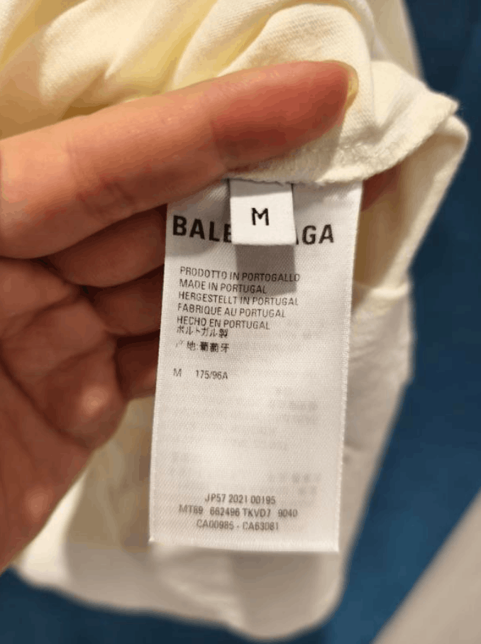 Balenciaga Balenciaga Oversized Long-Sleeve T-Shirt Size US M / EU 48-50 / 2 - 4 Thumbnail
