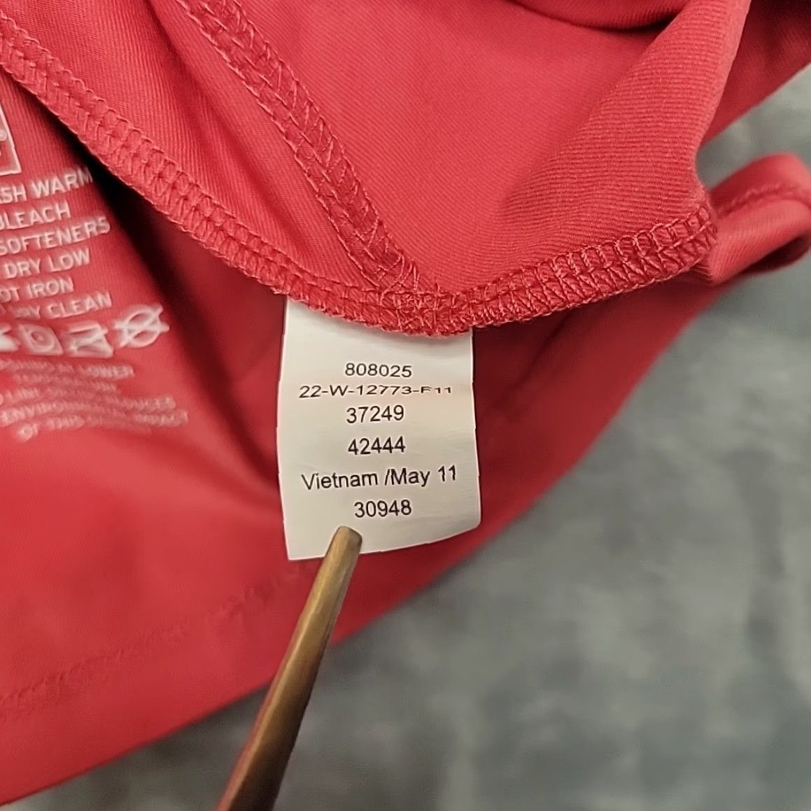 Vintage REI CO-OP Shirt Womens XL Pink Long Sleeve Performance Stretch Outdoor Wicking Shirt Size XL / US 12-14 / IT 48-50 - 4 Thumbnail