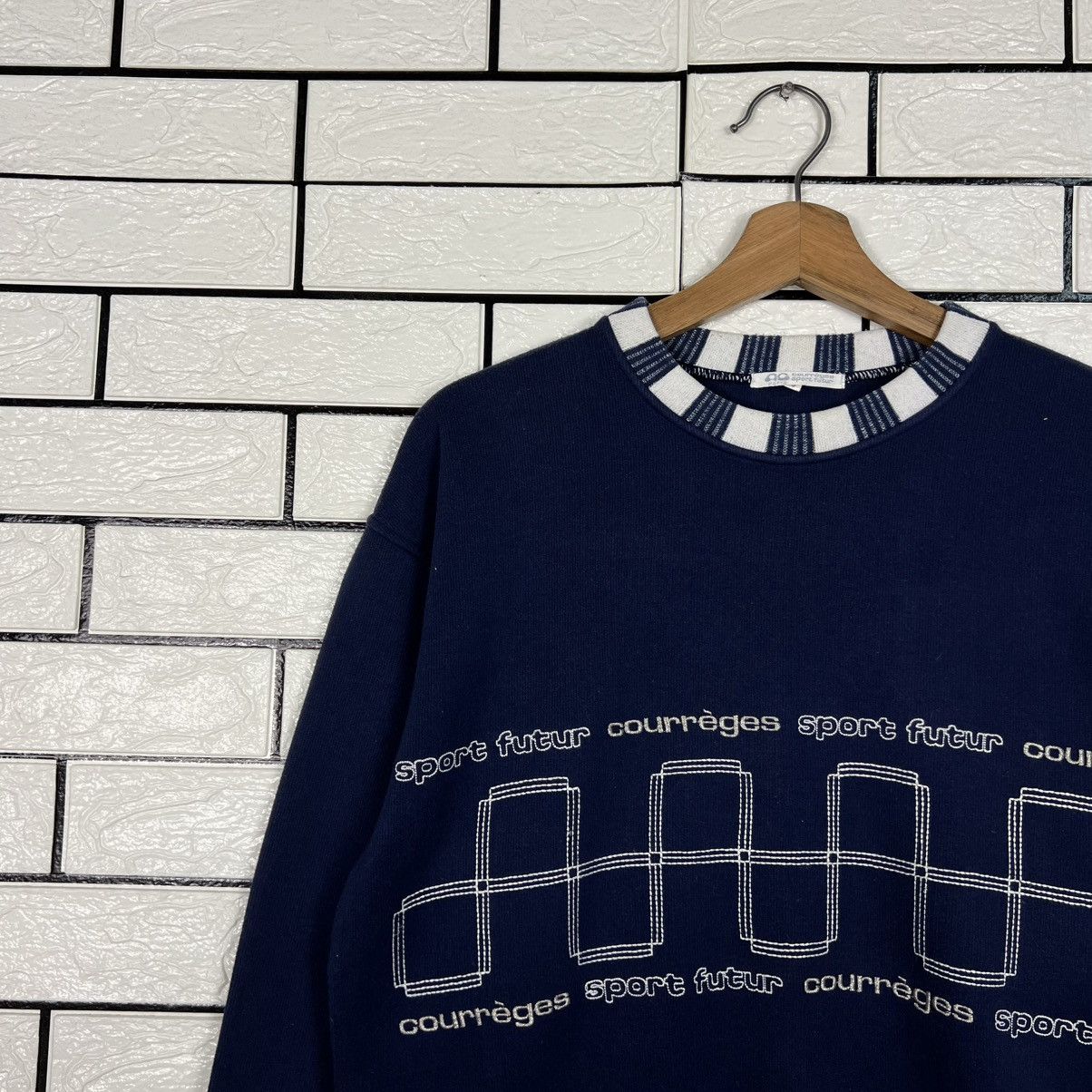 Courreges Vintage COURREGES Sport Futur Crewneck Sweatshirt #3992-C182 Size M / US 6-8 / IT 42-44 - 4 Thumbnail
