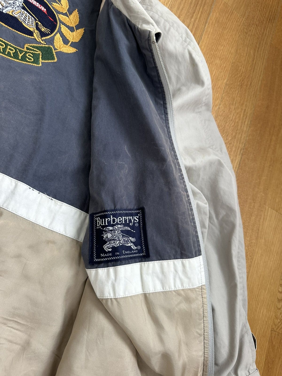 Vintage 90’s Burberry Jacket Big Inside Logo