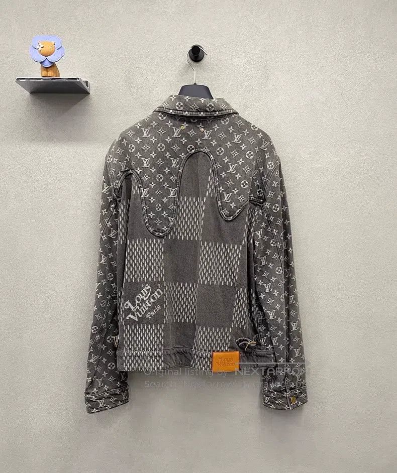 Louis Vuitton Louis Vuitton Old flower full print grey denim jacket Size US M / EU 48-50 / 2 - 2 Thumbnail