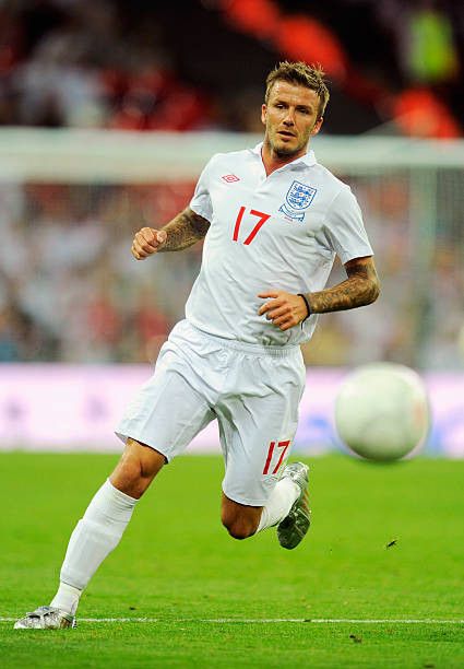 Umbro Umbro x England 2009/10 Beckham #17 Home Soccer Jersey Size US L / EU 52-54 / 3 - 6 Thumbnail