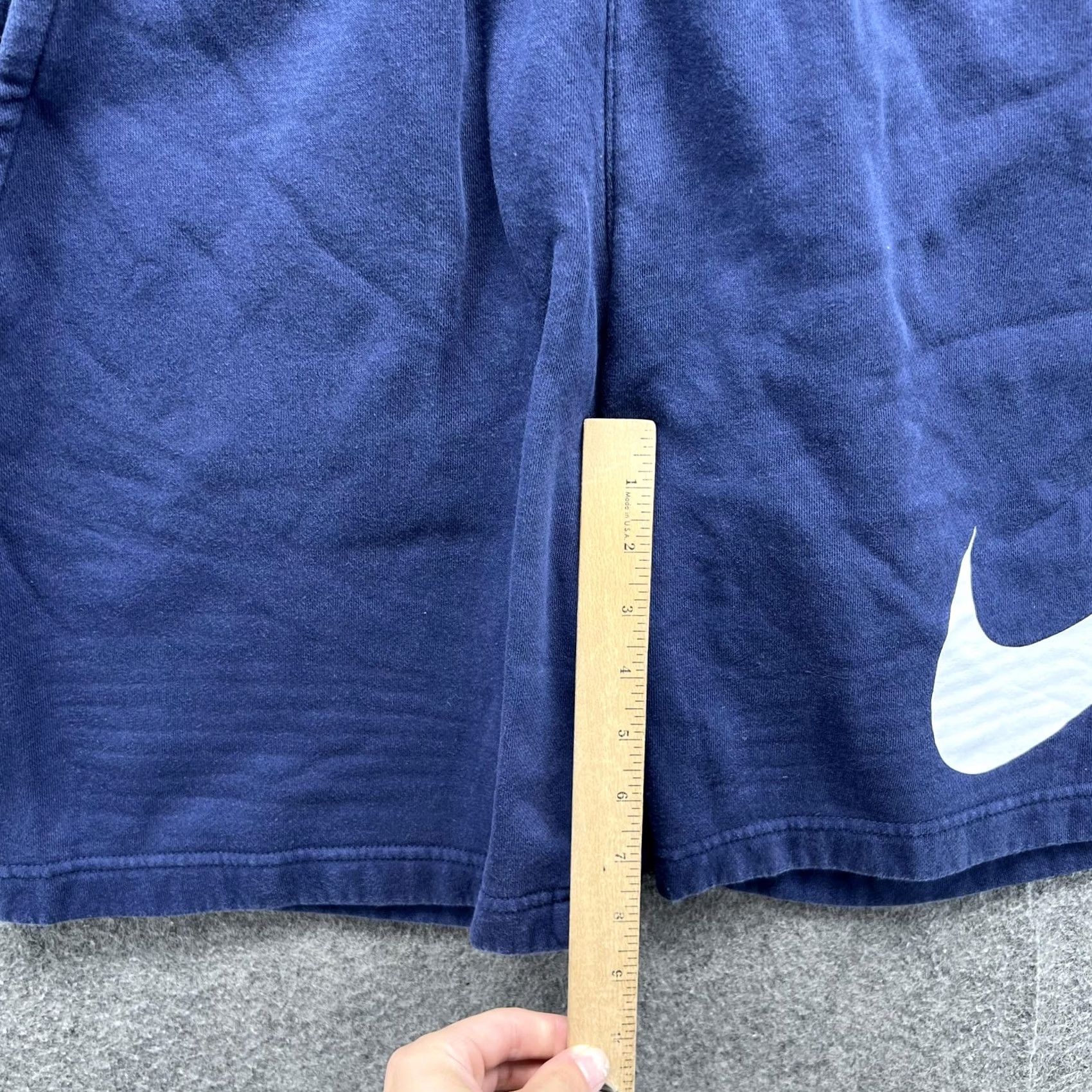 Nike Nike Sweat Shorts Mens Small Blue Swoosh Logo Athletic 7 Inseam BV2721-410 Size US 29 - 6 Thumbnail