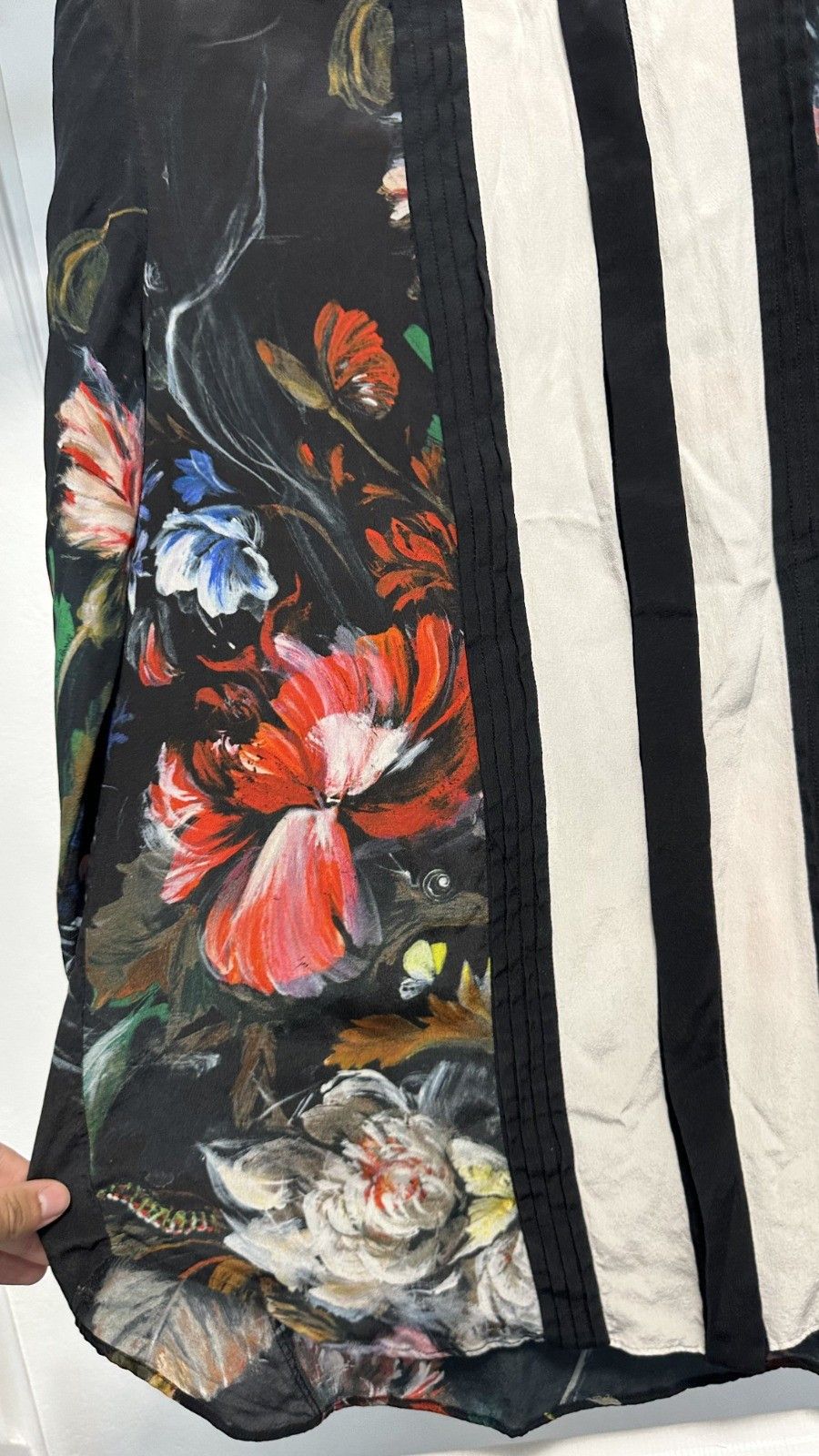 Roberto Cavalli Roberto Cavalli Painted Silk Floral Print Pleat Panel Shirt Size S / US 4 / IT 40 - 5 Thumbnail