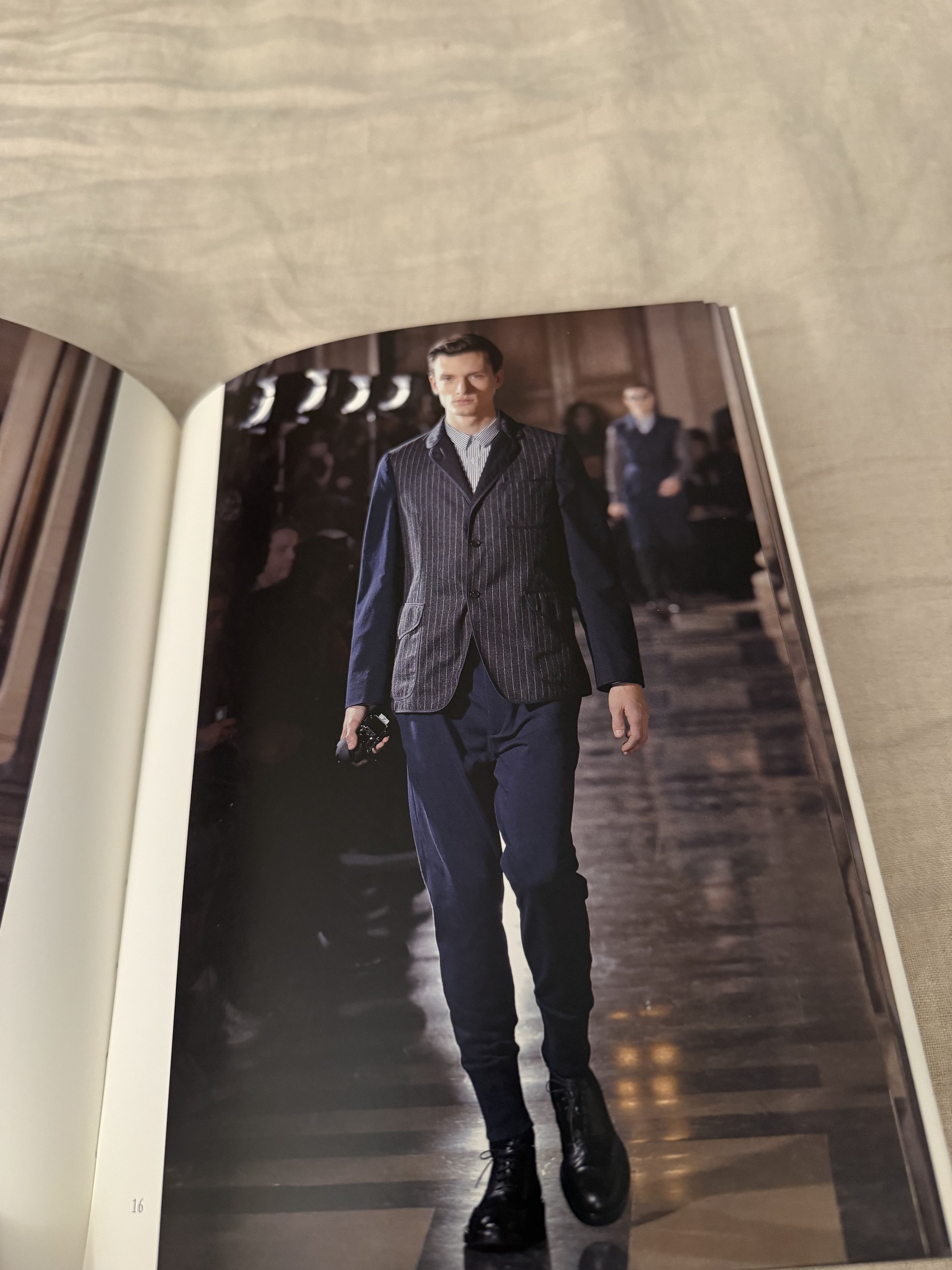 Dries Van Noten Dries Van Noten Men’s Collection Fall / Winter 2010-2011 Size ONE SIZE - 1 Thumbnail