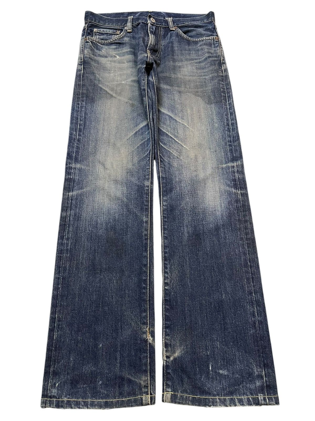 Uniqlo Vintage Japanese Uniqlo Blue Faded Wash Style Jeans Size US 31 - 1 Thumbnail