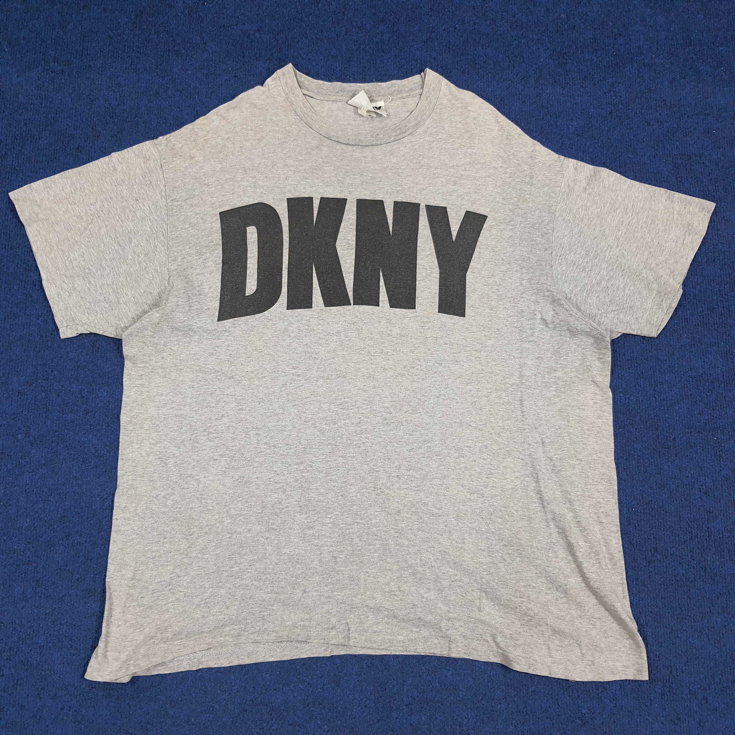 Vintage DKNY Jeans New York Streetwear Tshirt