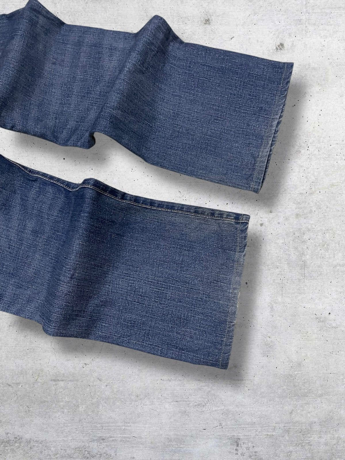 Abercrombie & Fitch VINTAGE ABERCROMBIE & FITCH 90S RIPPED OG REGULAR DENIM Size US 34 / EU 50 - 11 Thumbnail