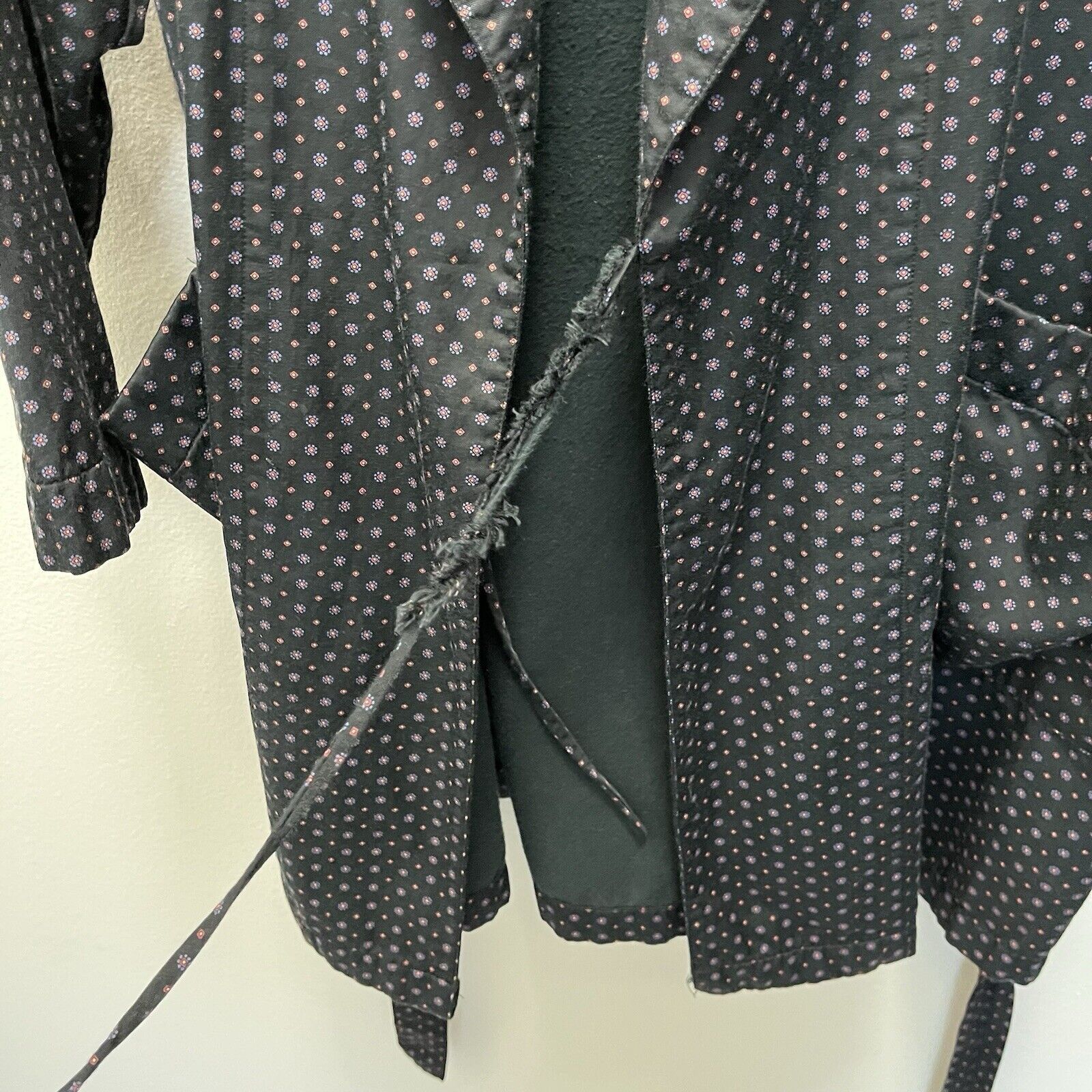 Victoria's Secret Victoria's Secret | Robe XS/S Black Floral Satin Loungewear Size S / US 4 / IT 40 - 6 Thumbnail