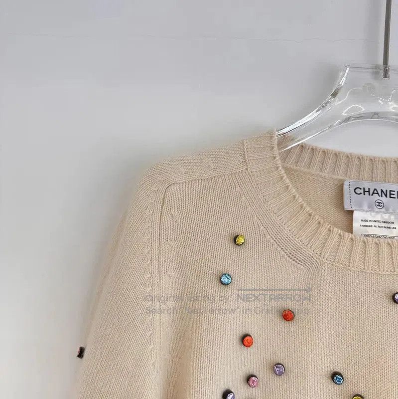 Chanel Chanel Beige Cashmere Long Sleeve Sweater . Size S / US 4 / IT 40 - 4 Thumbnail