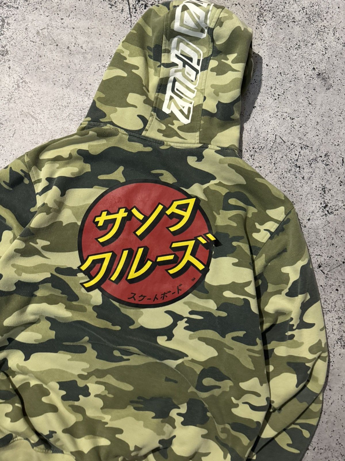 Santa Cruz Skateboards Japanese Brand × Santa Cruz Skateboards Santa Cruz Camo Size US M / EU 48-50 / 2 - 3 Thumbnail
