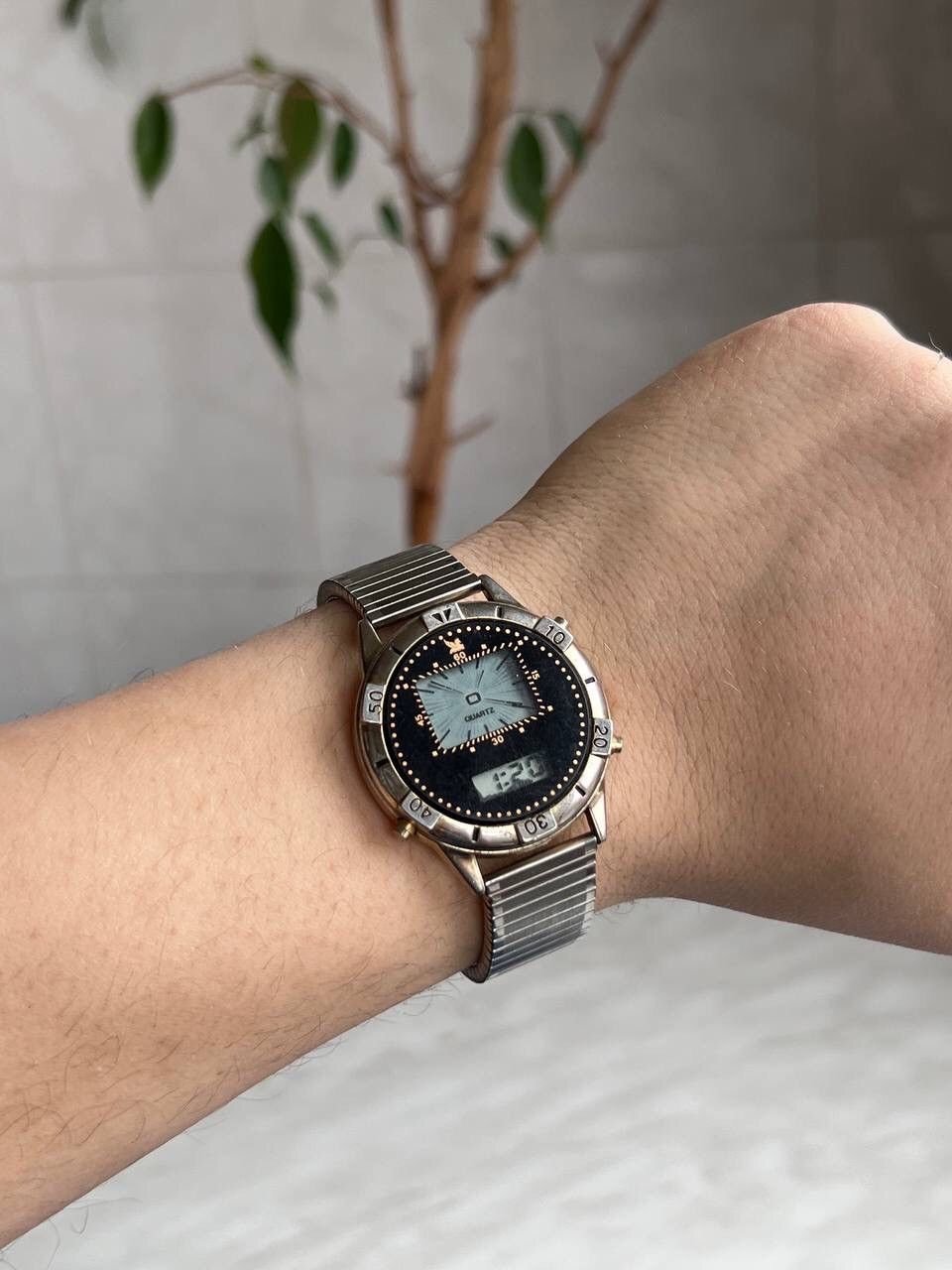 Japanese Brand × Vintage Vintage Double Digital Dial Japanese style futuristic Watch Size ONE SIZE - 11 Thumbnail