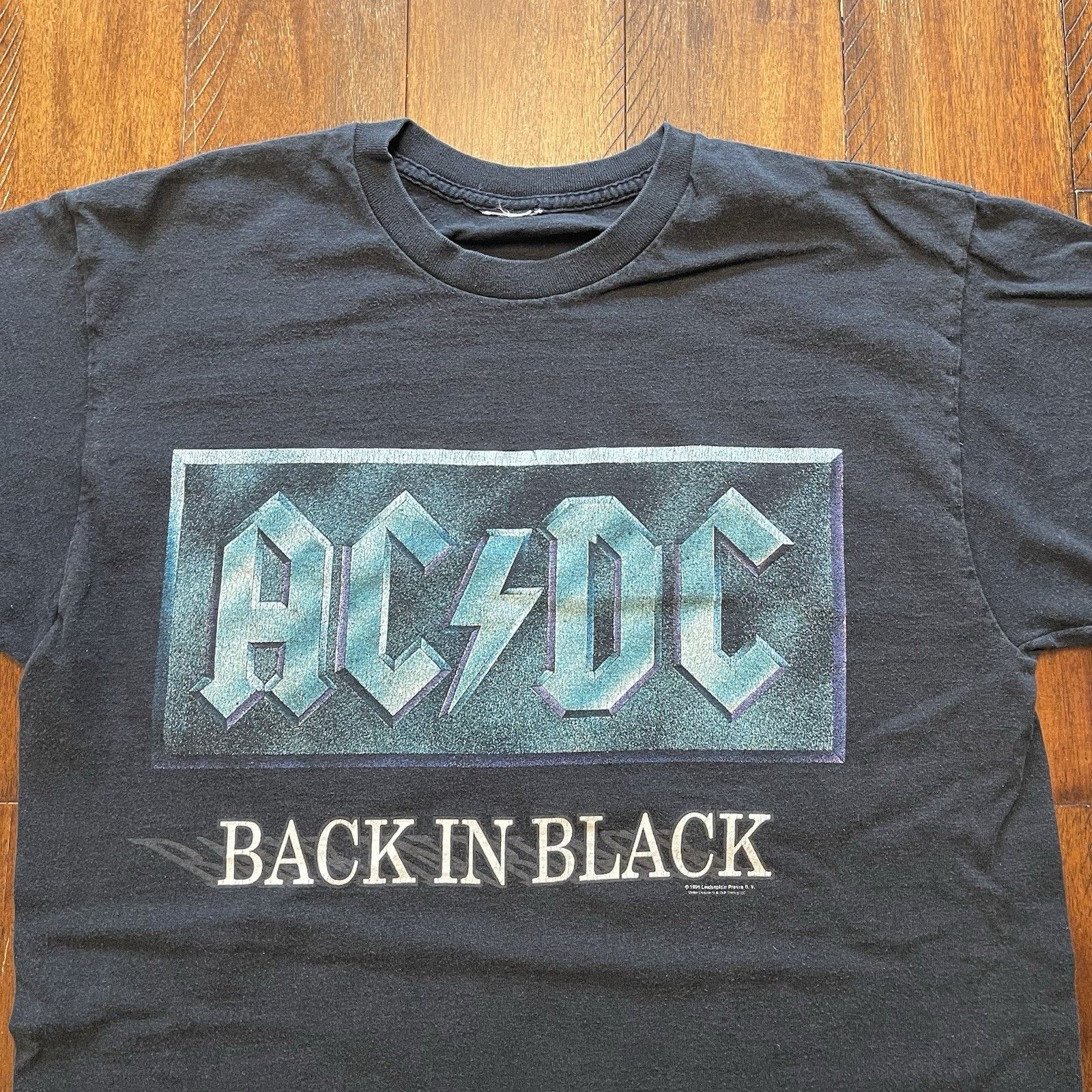 Vintage 96 AC/DC BACK IN BLACK DOUBLE SIDED ALBUM T-SHIRT VTG Fits L Size US L / EU 52-54 / 3 - 3 Thumbnail