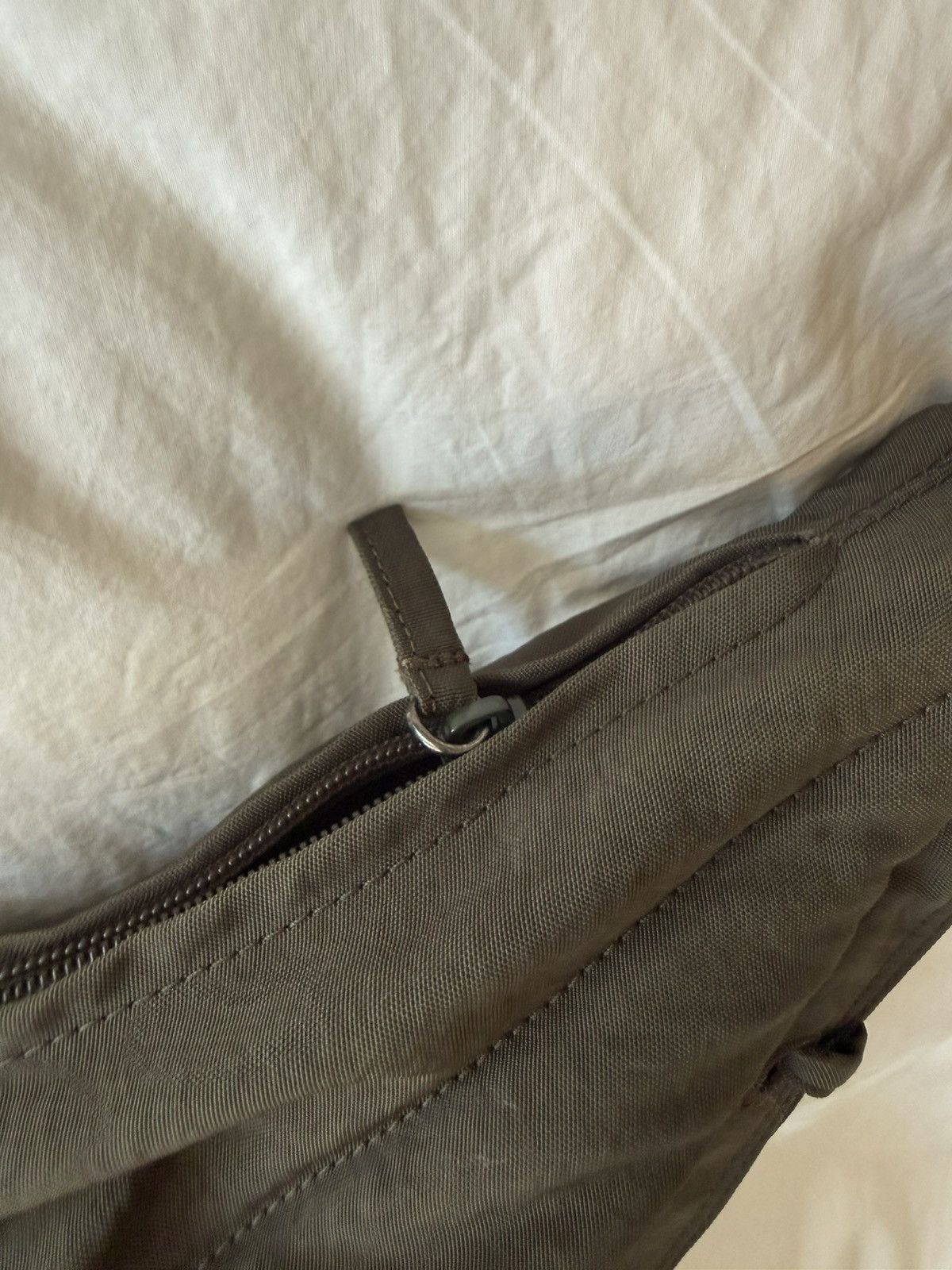 Lemaire Small Nylon Soft game bag Olive Size ONE SIZE - 6 Thumbnail