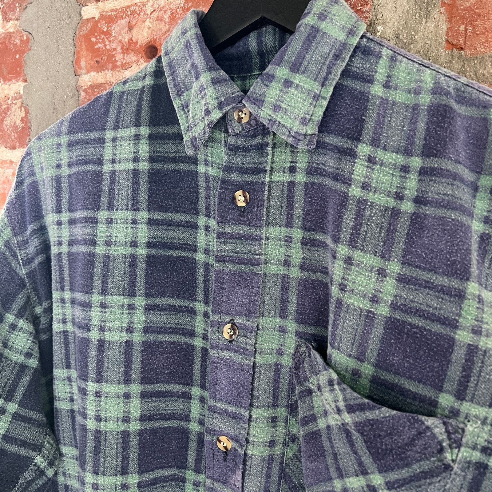 Vintage VTG Perfectly faded Blue Green Plaid Flannel Shirt Size M Size US M / EU 48-50 / 2 - 4 Thumbnail