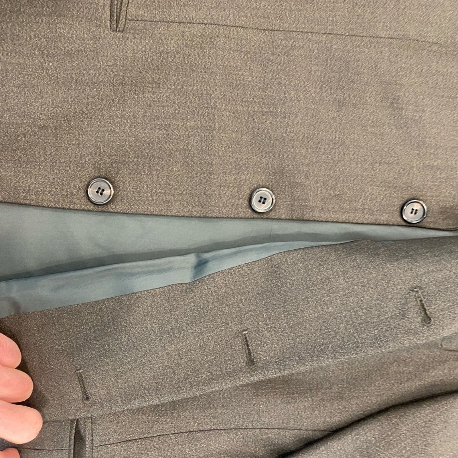 Hugo Boss Hugo Boss Three-Button Super 100 Virgin Wool Blazer - 42R Size 42R - 12 Thumbnail