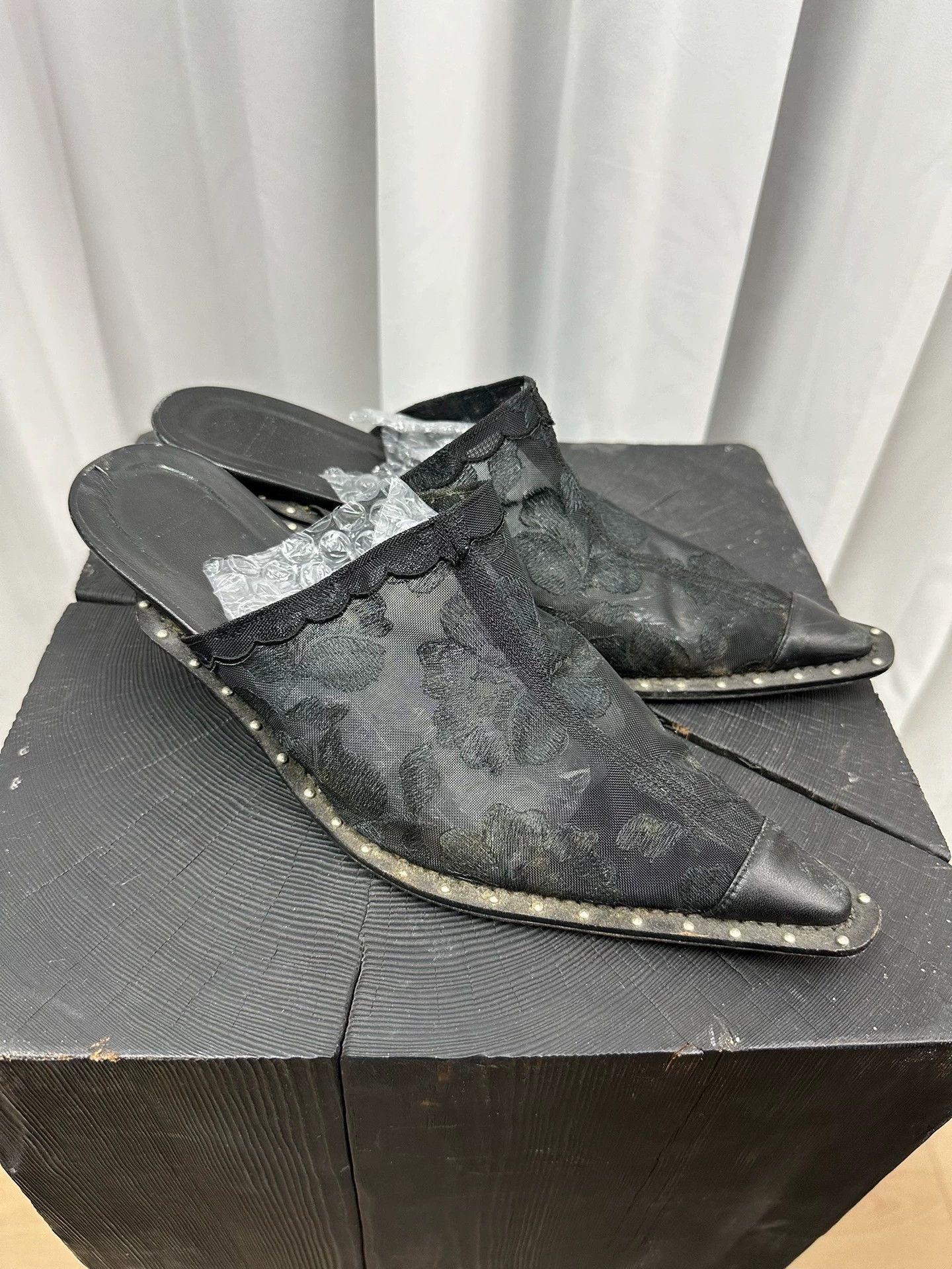 Undercover Undercover Lace Rivet Pointed Toe High Heels M (37) Size US 6.5 / IT 36.5 - 1 Thumbnail