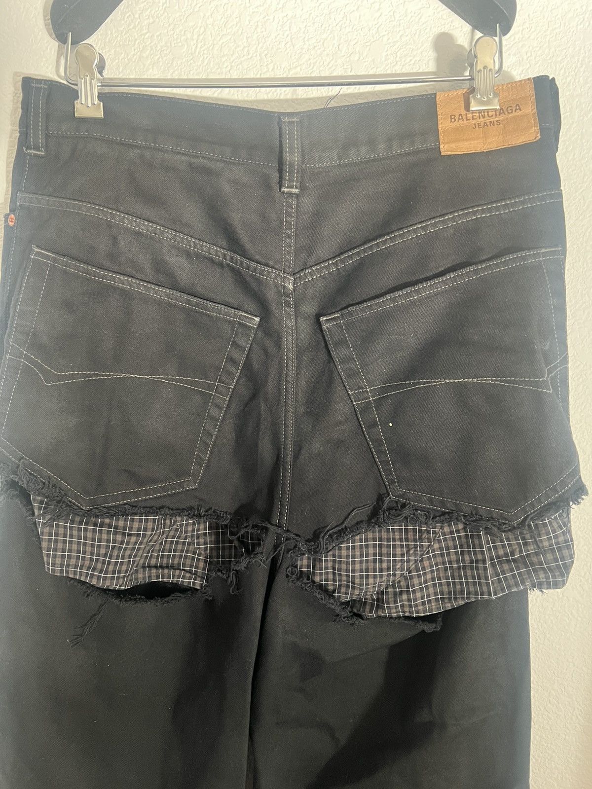 Balenciaga Balenciaga ripped denim Size US 36 / EU 52 - 3 Thumbnail