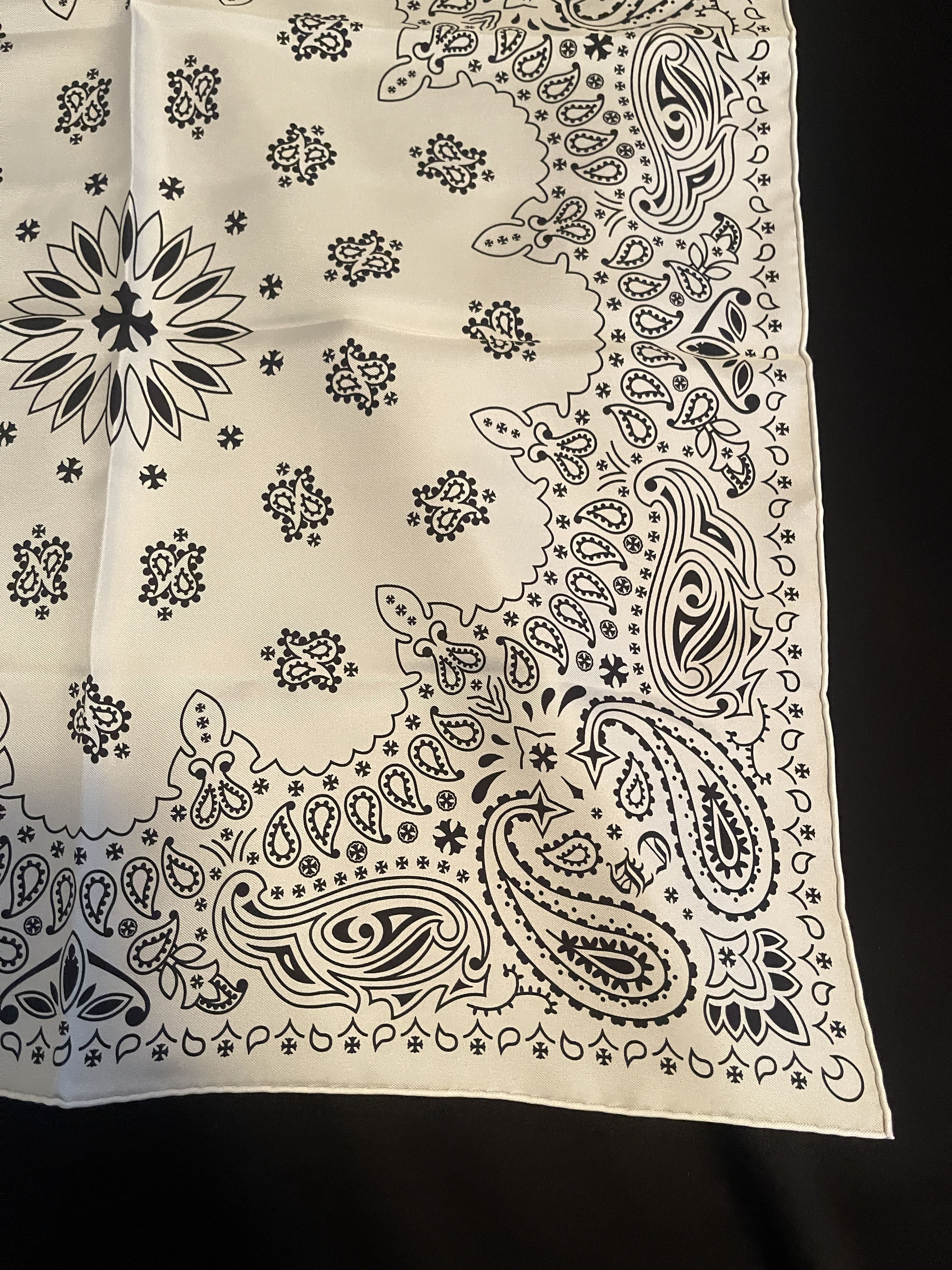 Chrome Hearts Chrome Hearts White Silk Bandana Size ONE SIZE - 7 Thumbnail