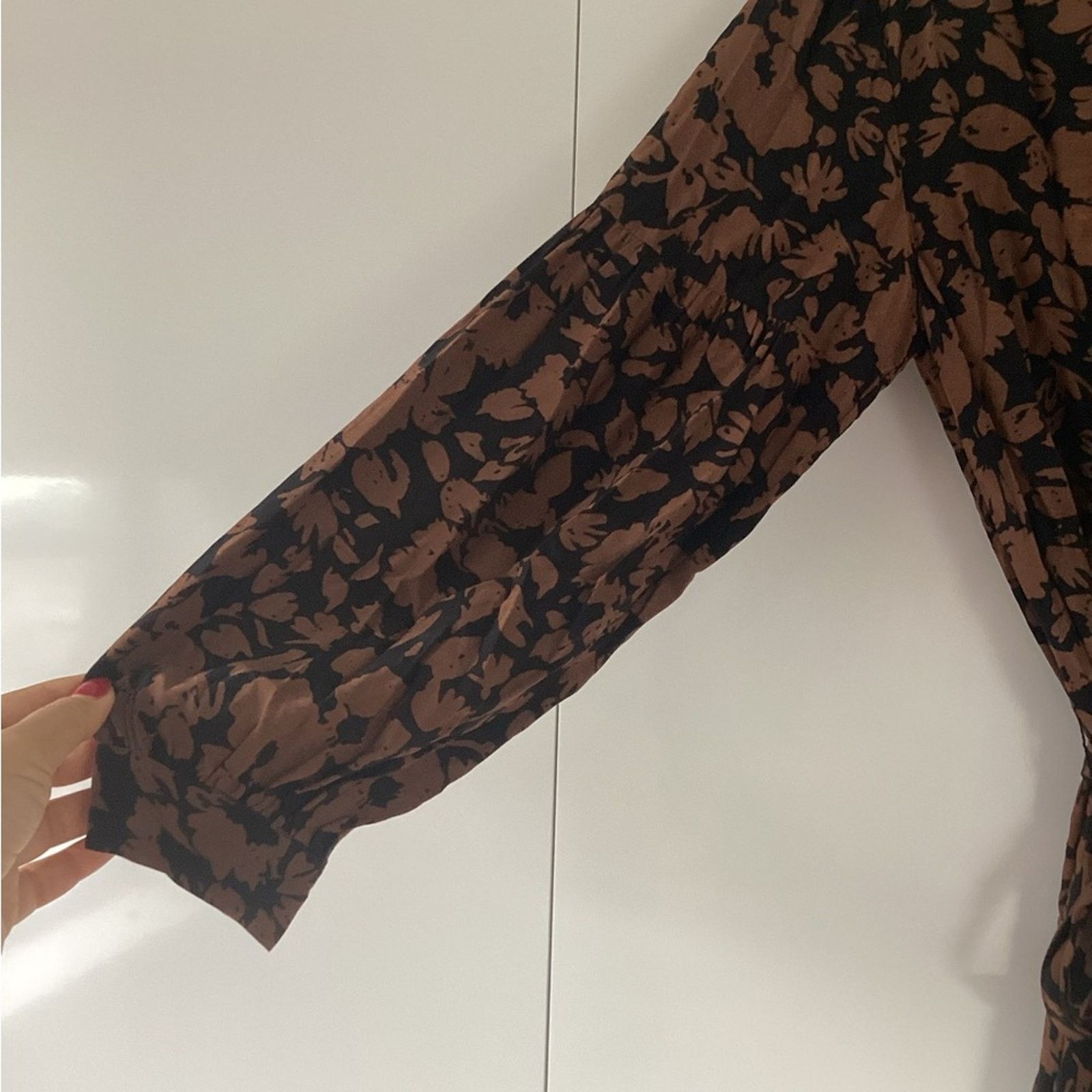 Rails NWT Rails Fabian Crepe Black & Brown Print Midi Dress Sz S Size S / US 4 / IT 40 - 8 Thumbnail