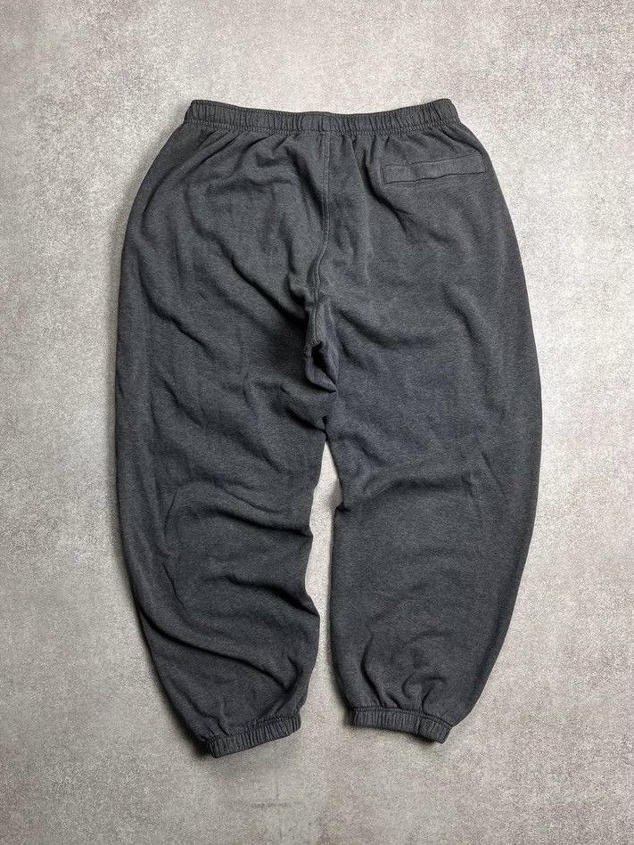 Nike × Vintage Vintage Nike Swoosh Baggy Cotton Sweatpants Y2K XL Size US 36 / EU 52 - 4 Thumbnail