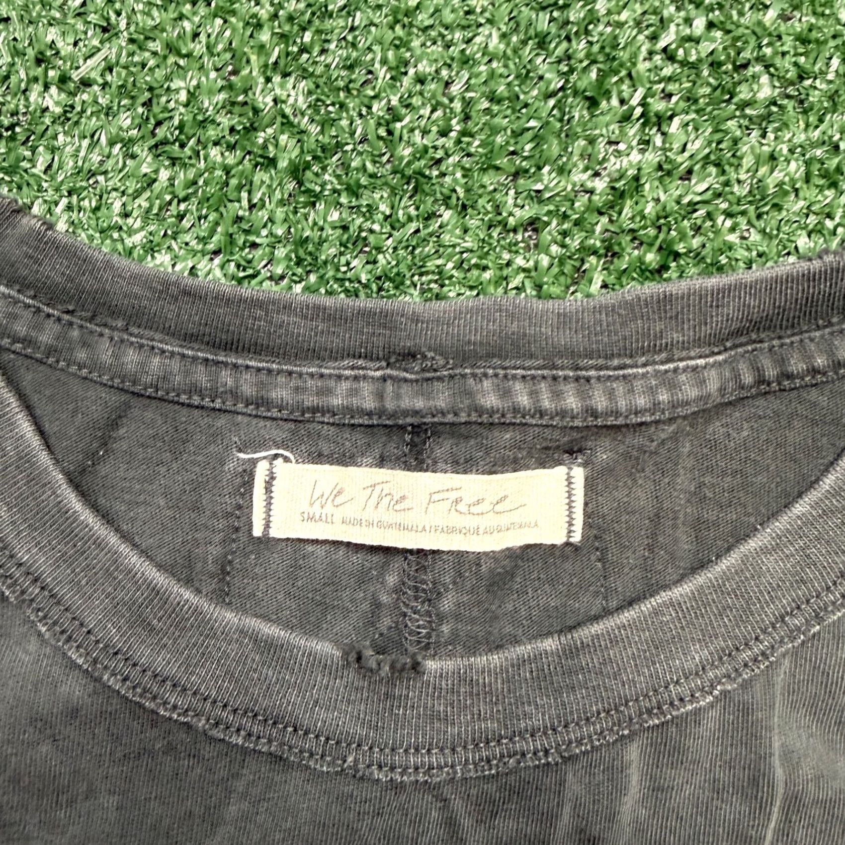 Vintage We The Free T Shirt Womens Size S Black Gray Long Sleeve Oversized Tee Casual Size S / US 4 / IT 40 - 2 Thumbnail