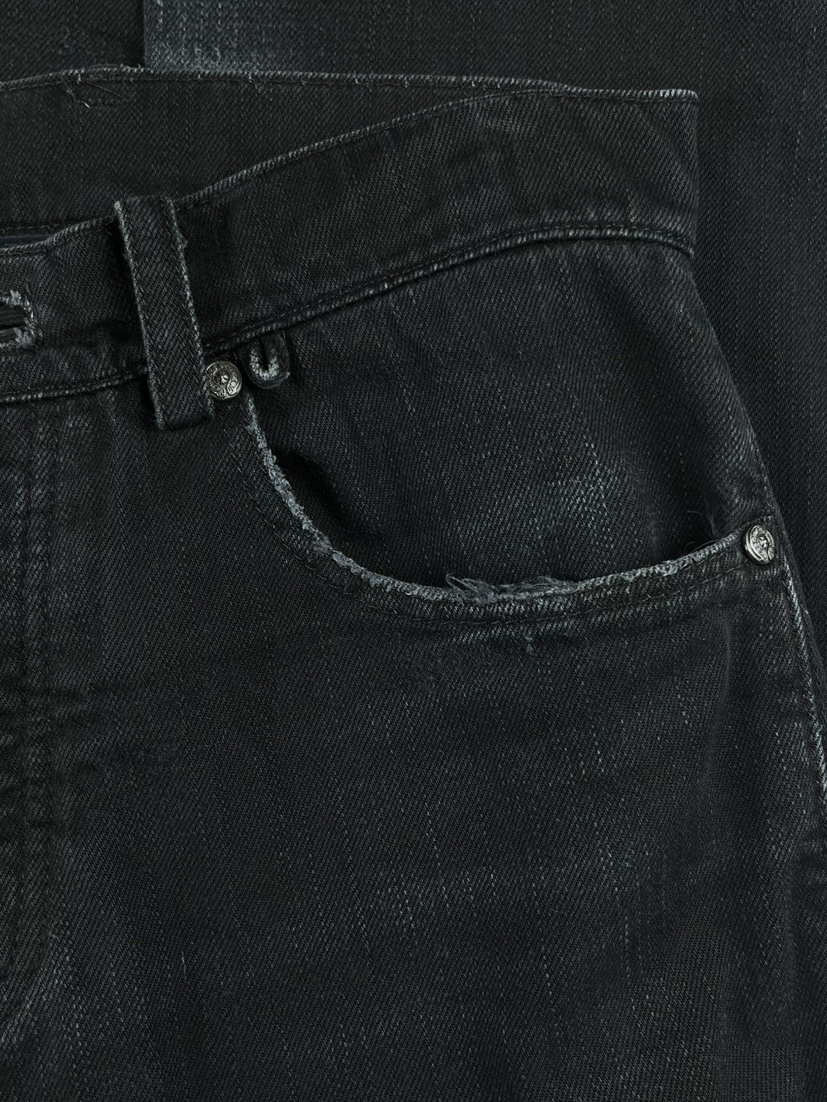 Chrome Hearts Chrome Hearts Thrashed Fleur Knee Bootcut Faded Denim Jeans Size US 30 / EU 46 - 7 Thumbnail