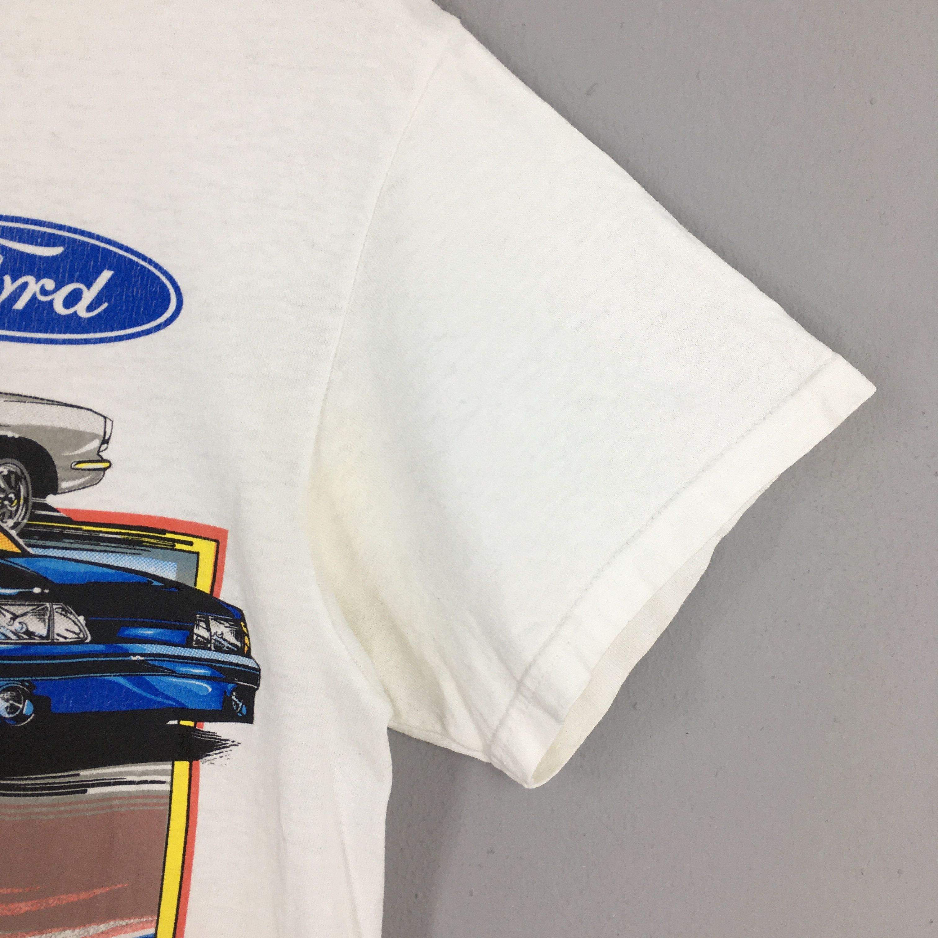 Ford Vintage Ford Mustang Muscle Cars Graphic White Tshirt Small Size US S / EU 44-46 / 1 - 4 Thumbnail